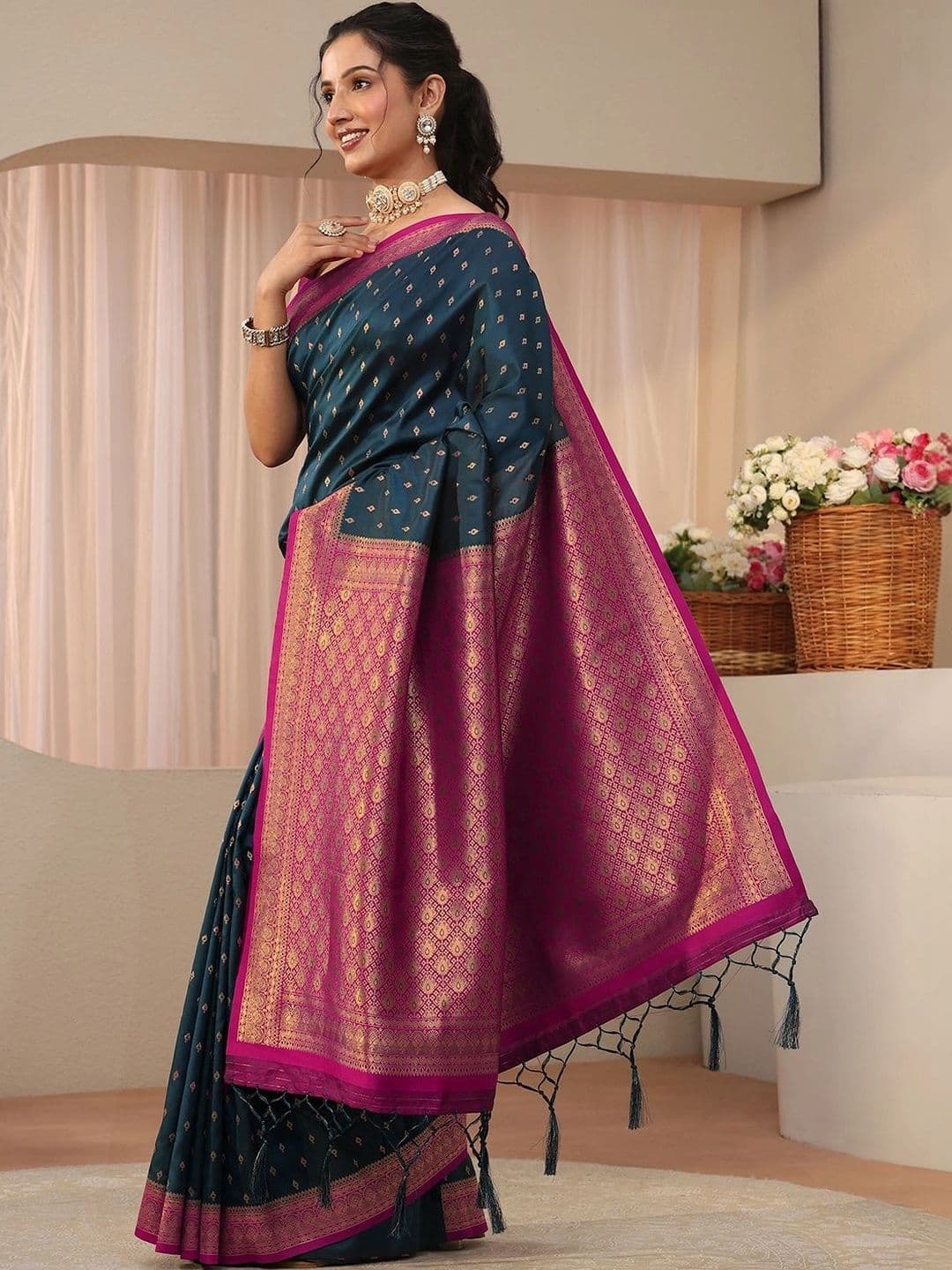 Libas Woven Design Zari Silk Blend Saree thumbnail 2