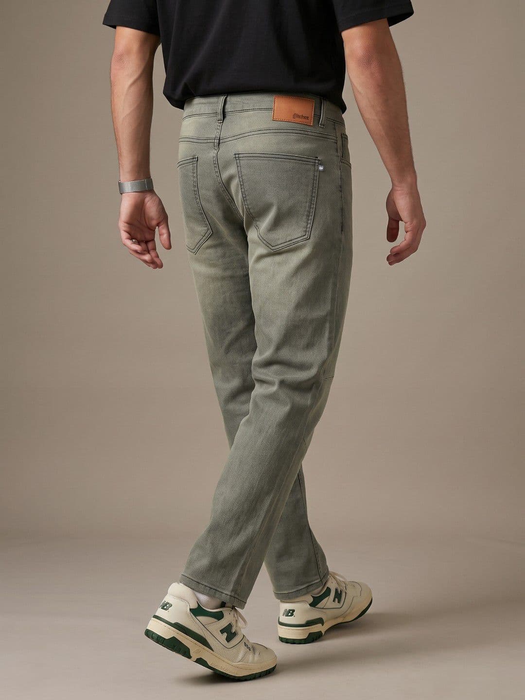 glitchez Men Slim Fit Mid-Rise Stretchable Jeans thumbnail 4