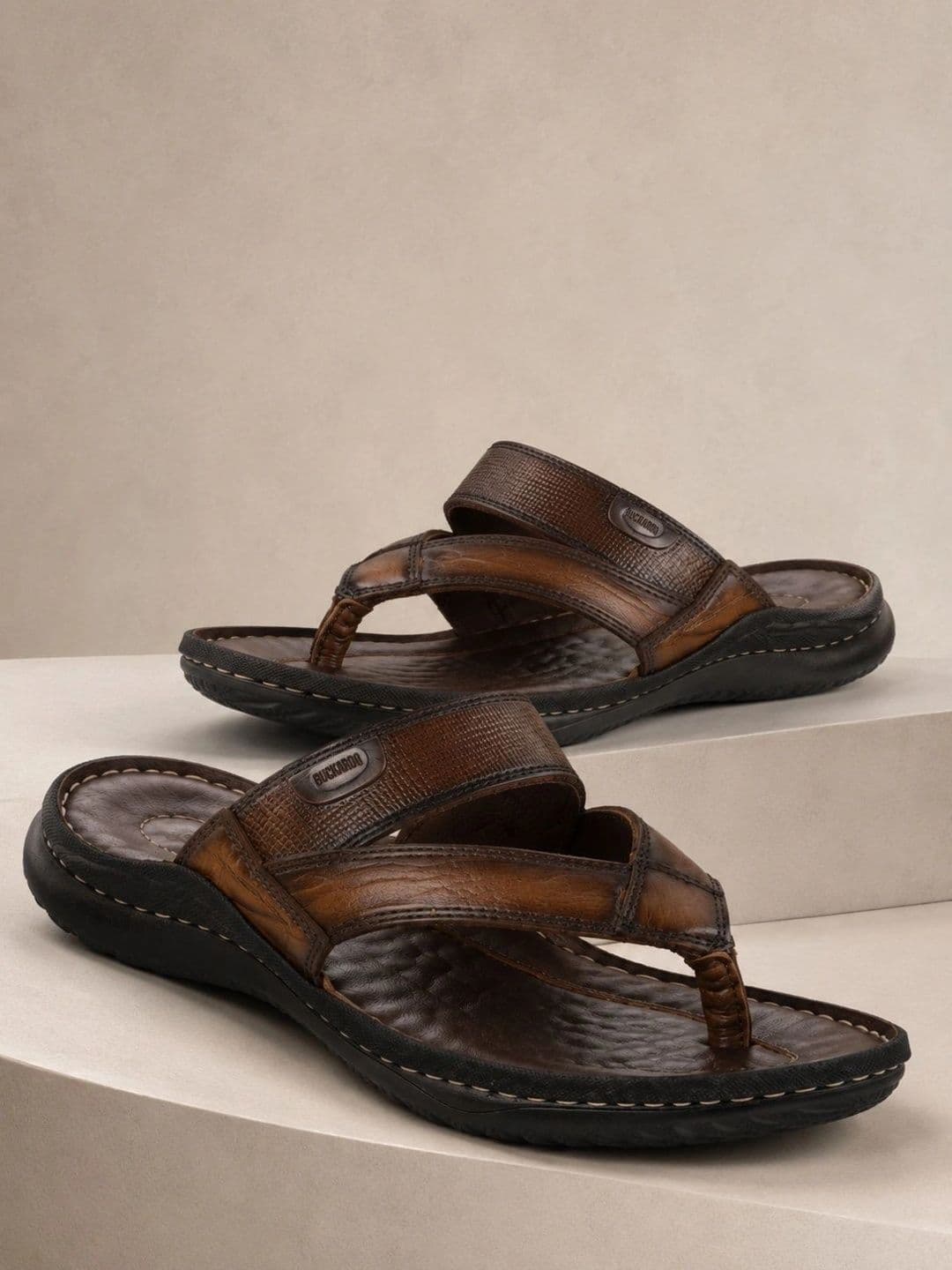 Buckaroo Men Brown & Black Leather Comfort Sandals - view 1