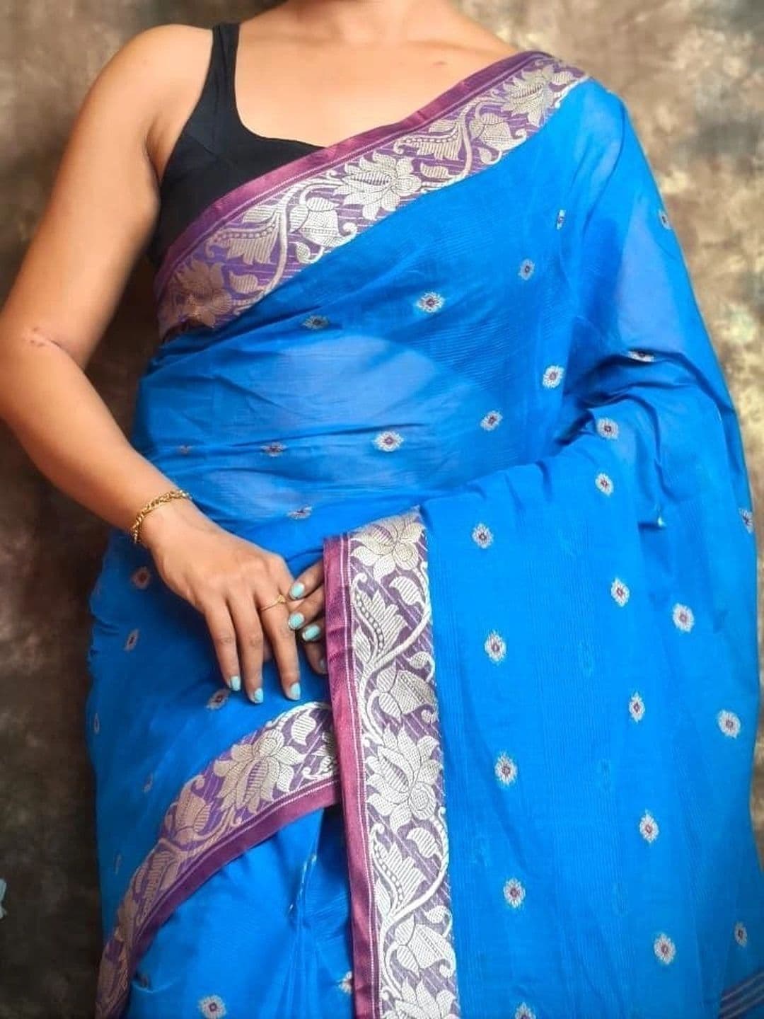 TANTSHREE Woven Design Zari Pure Cotton Saree thumbnail 4