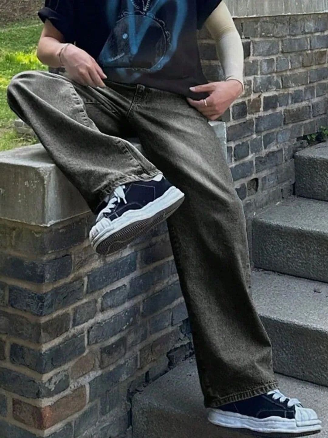 Stylecast X Kotty Men Wide Leg Mid-Rise Stretchable Jeans thumbnail 3