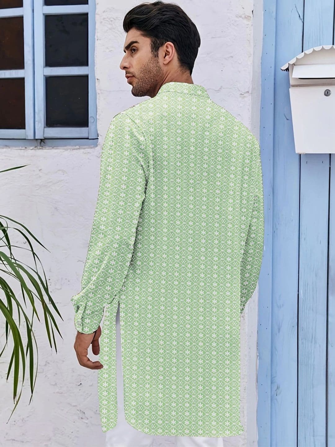 Anouk Men Geometric Embroidered Kurta thumbnail 4