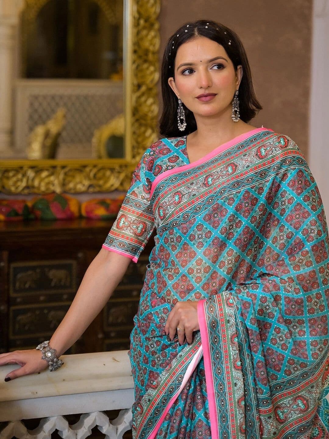 KALINI Woven Design Pure Georgette Saree thumbnail 3