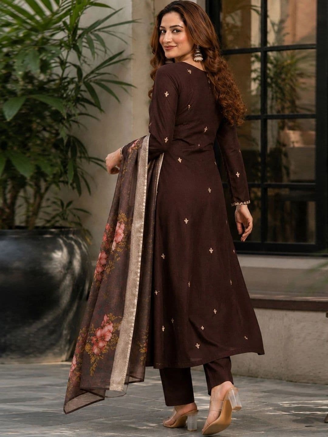 GoSriKi Women Floral Embroidered Empire Thread Work Kurta with Trousers & With Dupatta thumbnail 5