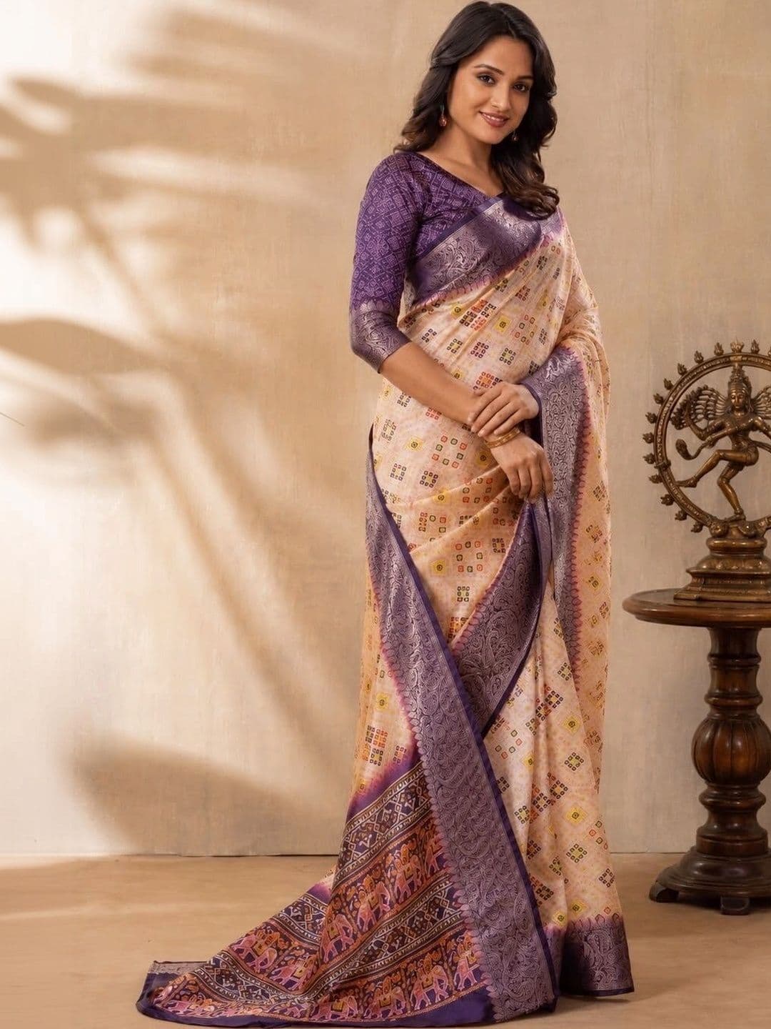 Sampada india Bandhani Zari Silk Blend Saree - view 1