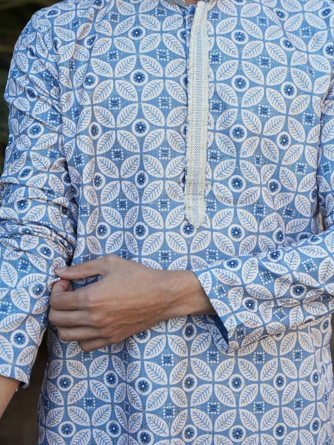 Anouk Men Printed Band Collar Long Sleeves Straight Kurta thumbnail 4