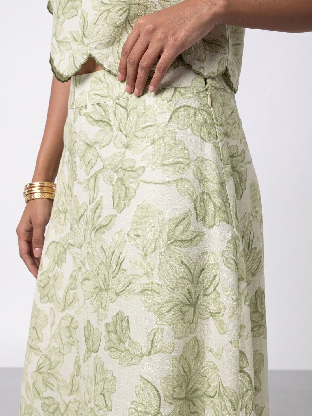 Phosphorus Women Floral Printed Midi A-Line Skirt thumbnail 3