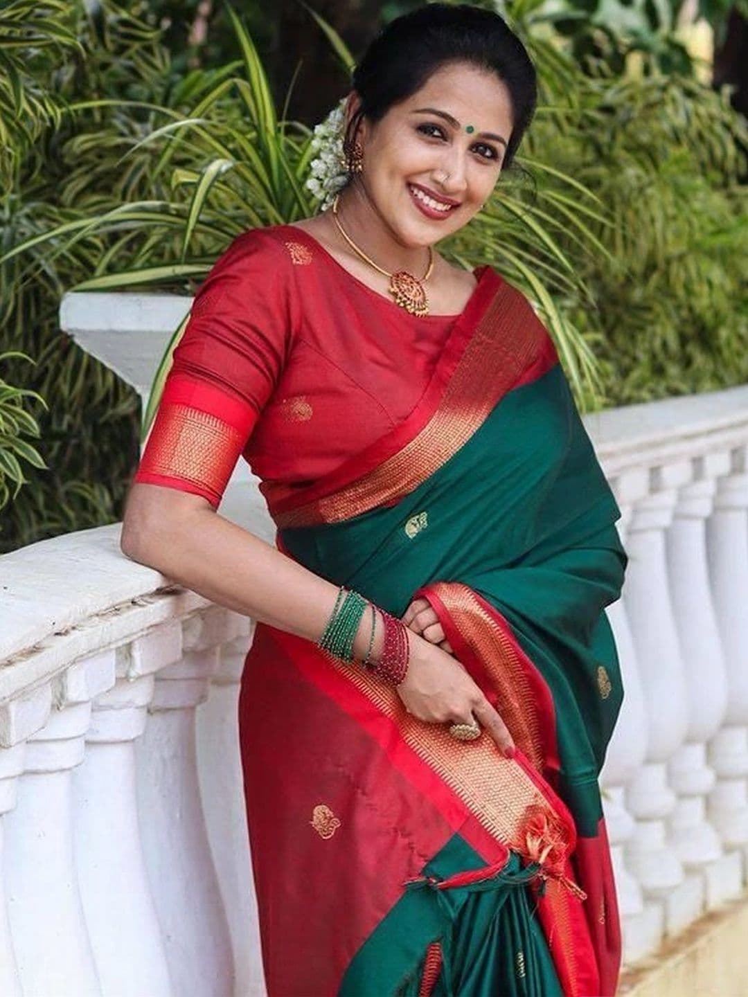 revika Woven Design Zari Art Silk Designer Kanjeevaram Saree thumbnail 4