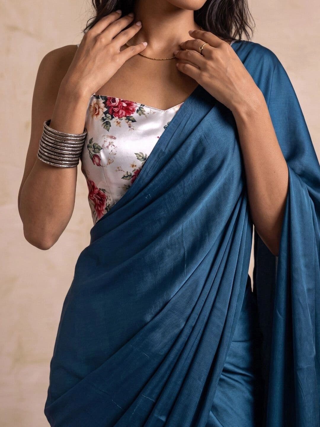 SAARA Floral Satin Saree thumbnail 6