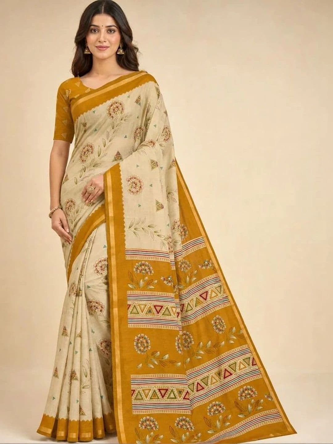 NARIVESH TRENDS Floral Saree - view 1