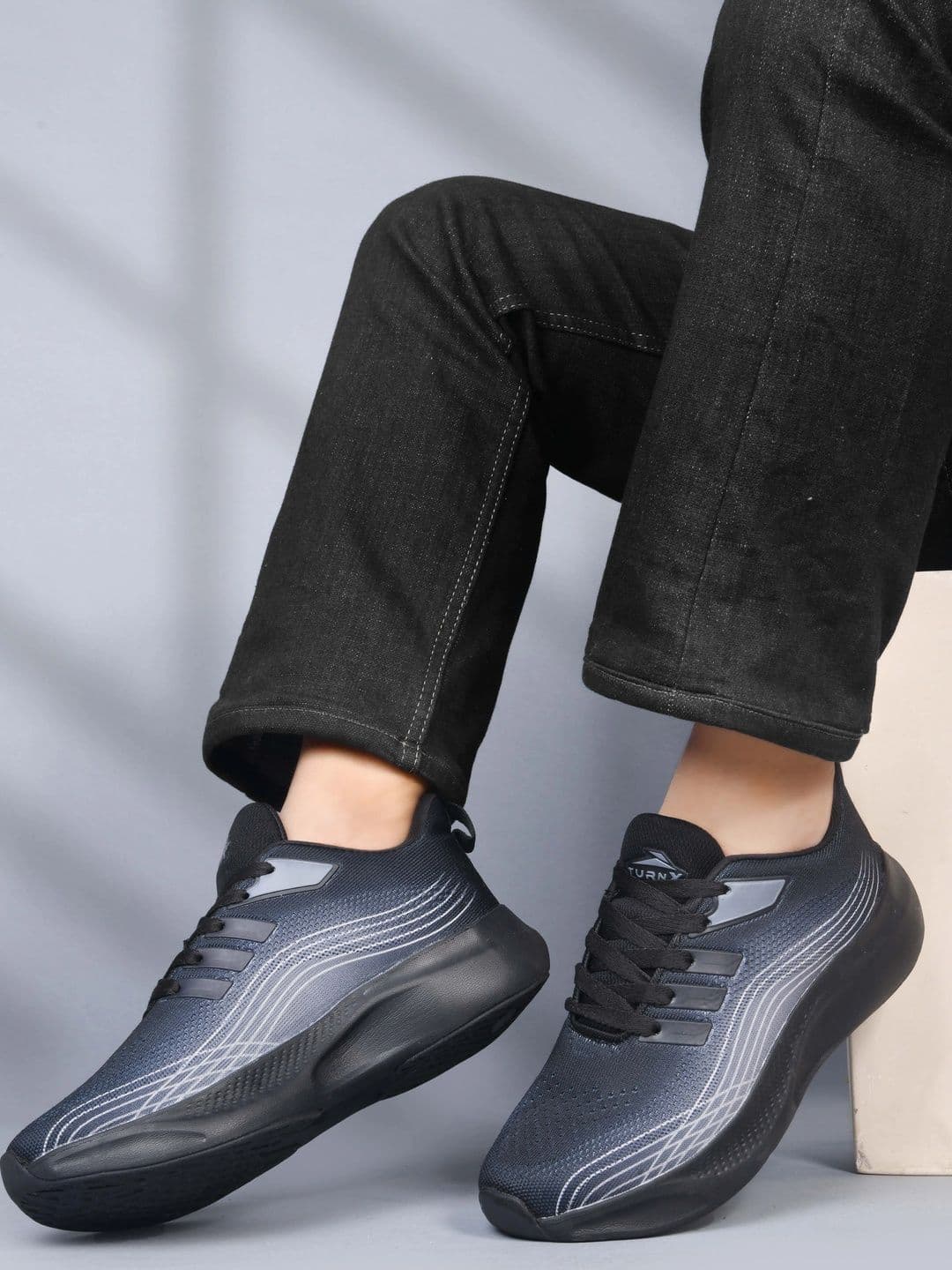 TURNX Men Mesh Running Shoes thumbnail 2