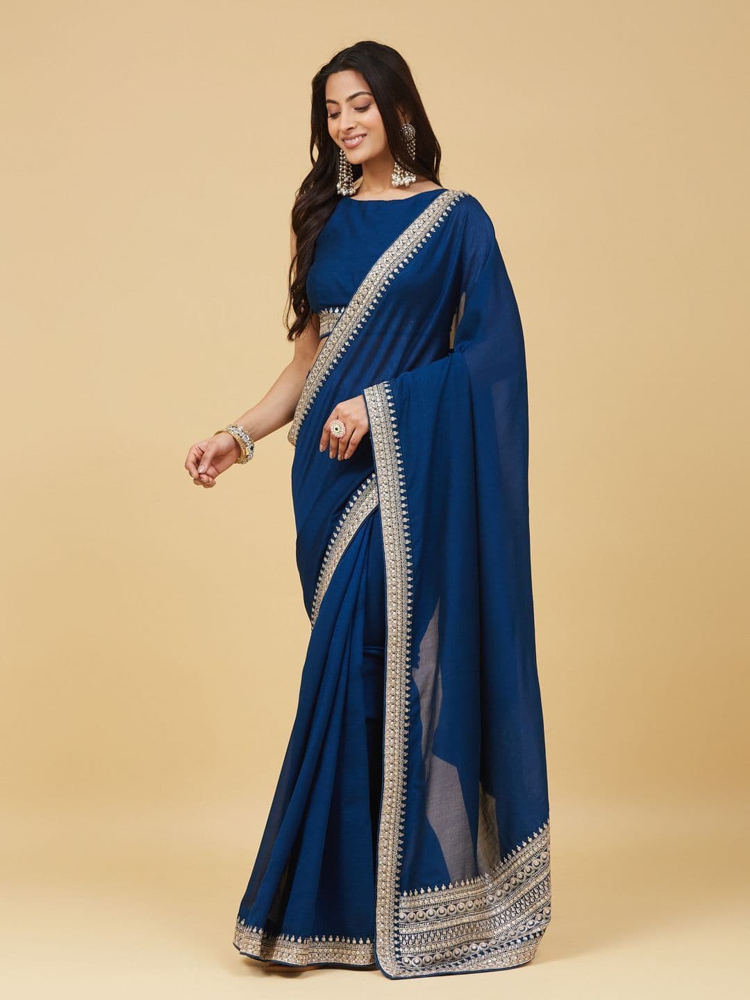 kasee Embellished Embroidered Silk Blend Heavy Work Saree thumbnail 7