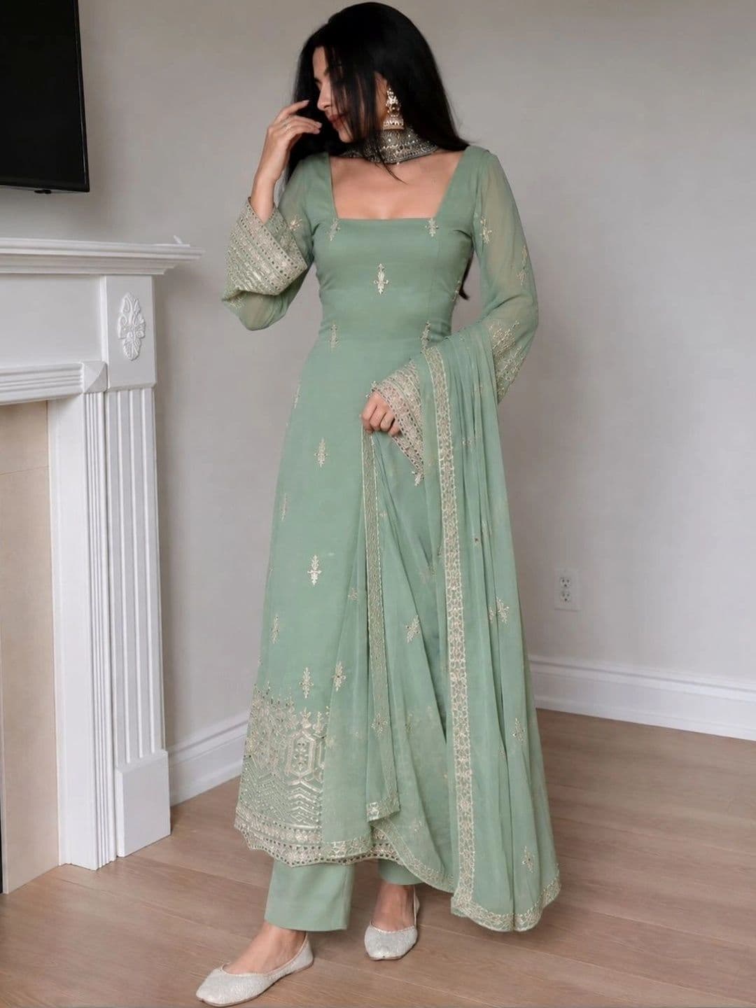 HERE&NOW Women Ethnic Motifs Embroidered Regular Thread Work Kurta with Trousers & With Dupatta thumbnail 3