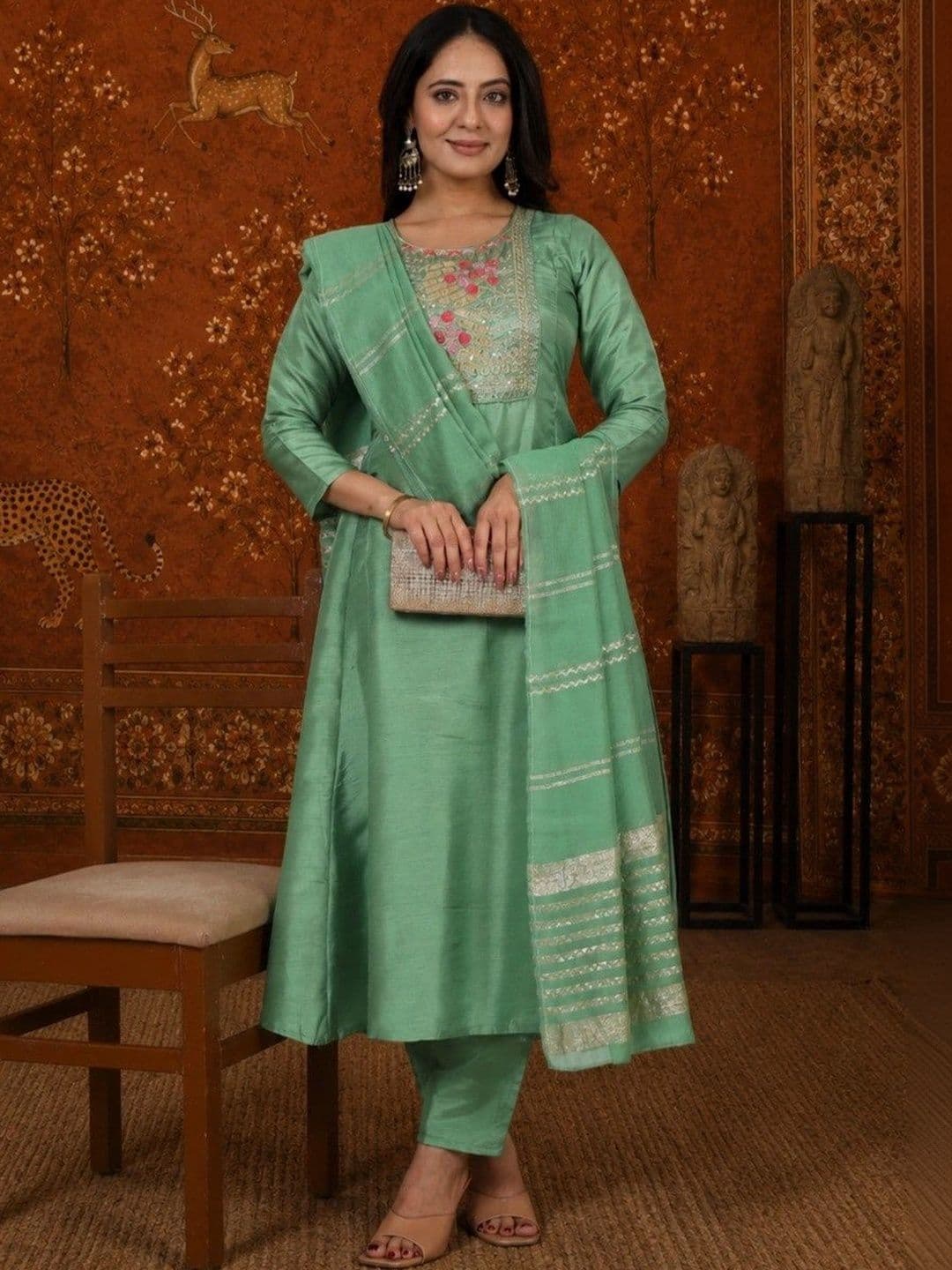 Sangria Women Floral Embroidered Empire Sequinned Kurta with Trousers & With Dupatta thumbnail 5