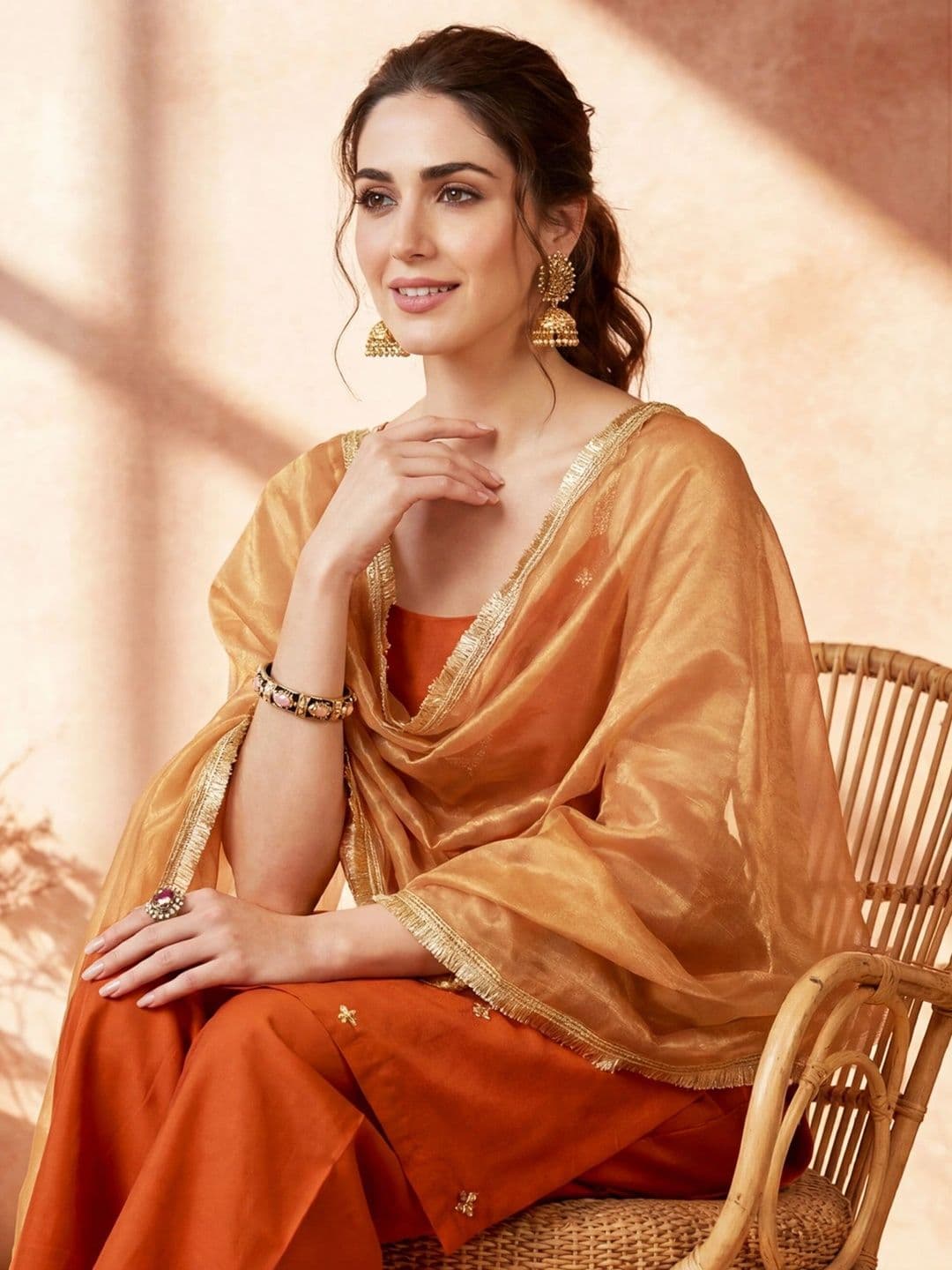 AVANSHEE Women Ethnic Motifs Embroidered Regular Thread Work Kurta with Palazzos & With Dupatta thumbnail 5