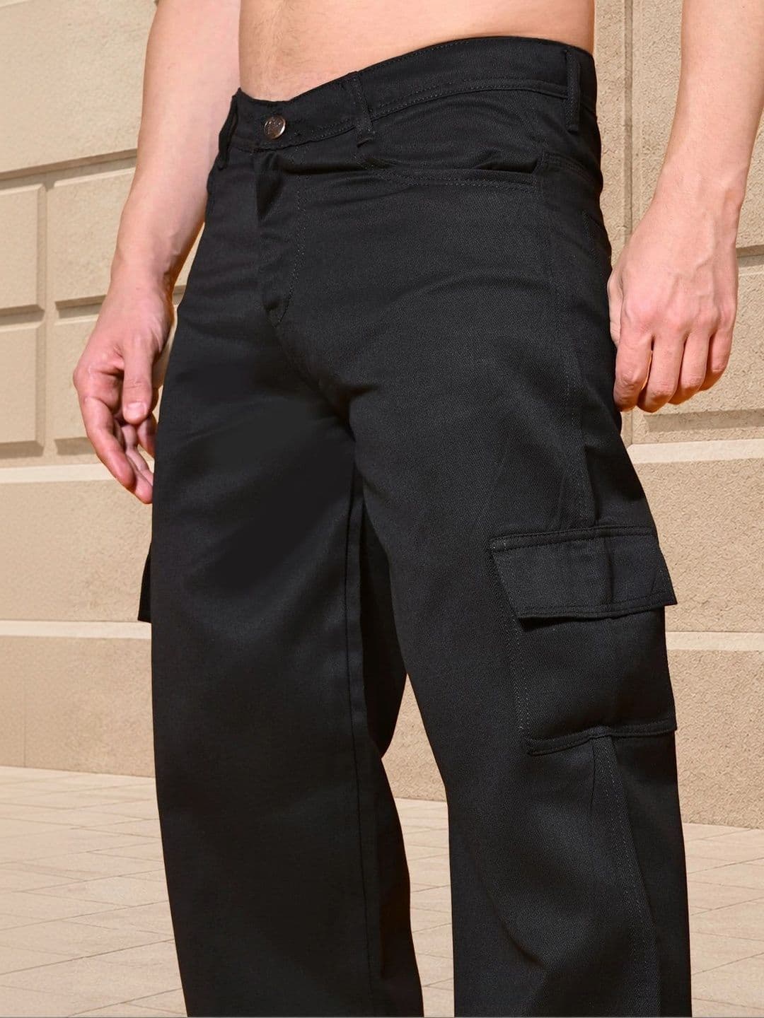 Metronaut Men Classic Relaxed Fit Mid-Rise Stretchable Jeans thumbnail 4
