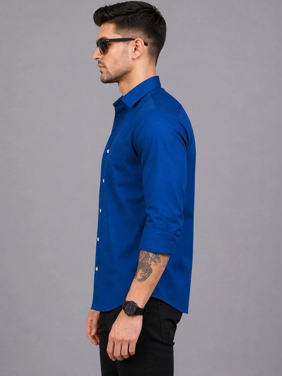 Roadster Men Blue Solid Regular Fit Casual Shirt thumbnail 3