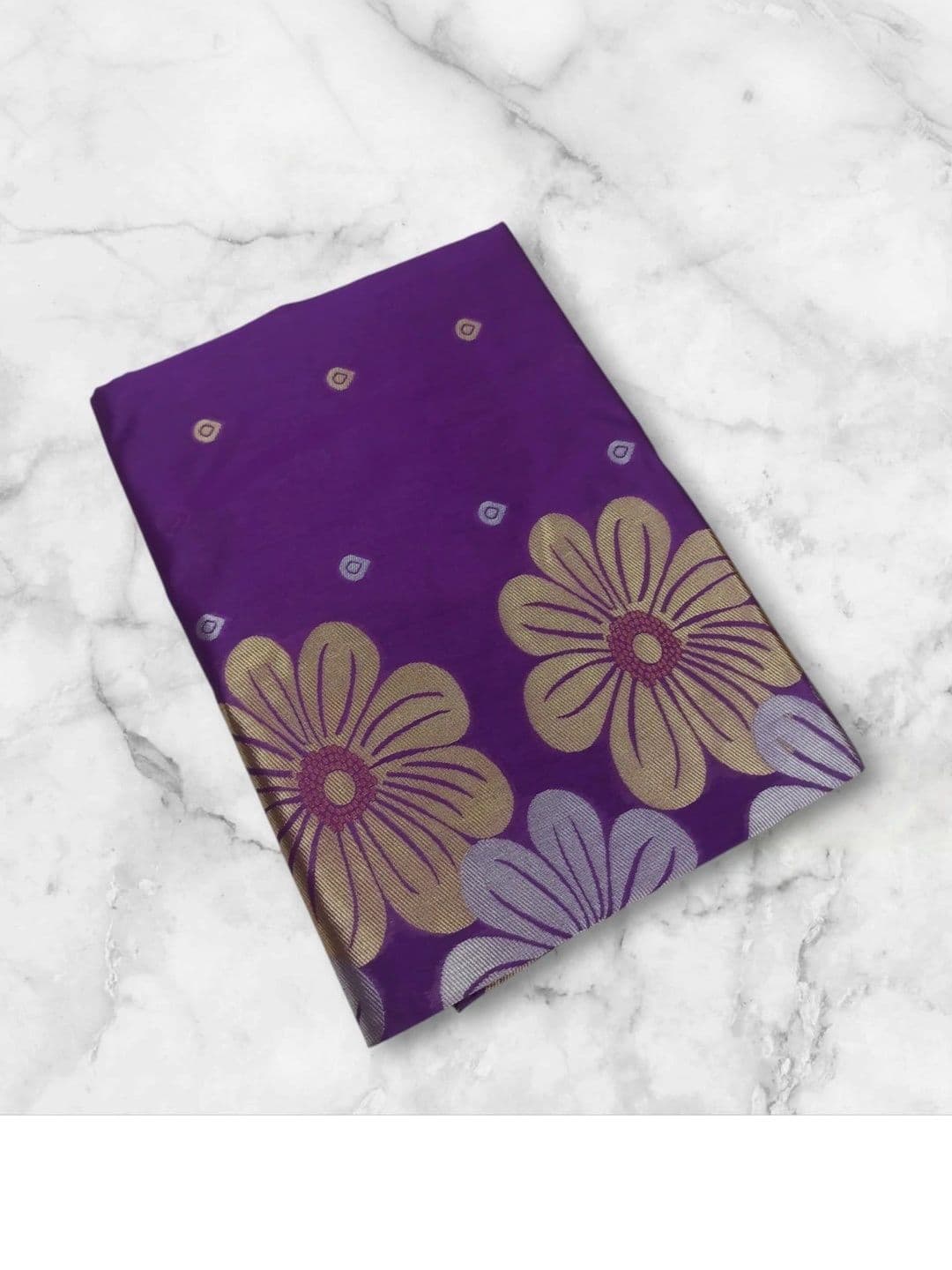 Milvia Floral Silk Blend Designer Banarasi Saree thumbnail 5