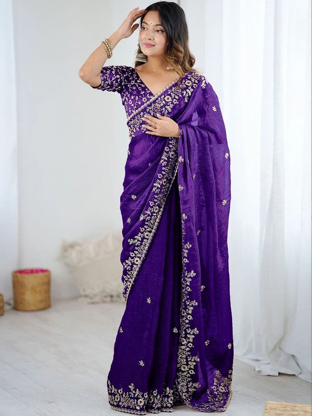 Mitera Floral Zari Art Silk Heavy Work Saree - view 1
