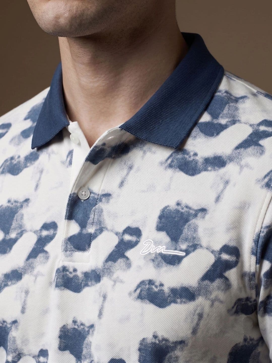 Roadster Men Printed Polo Collar T-shirt thumbnail 4