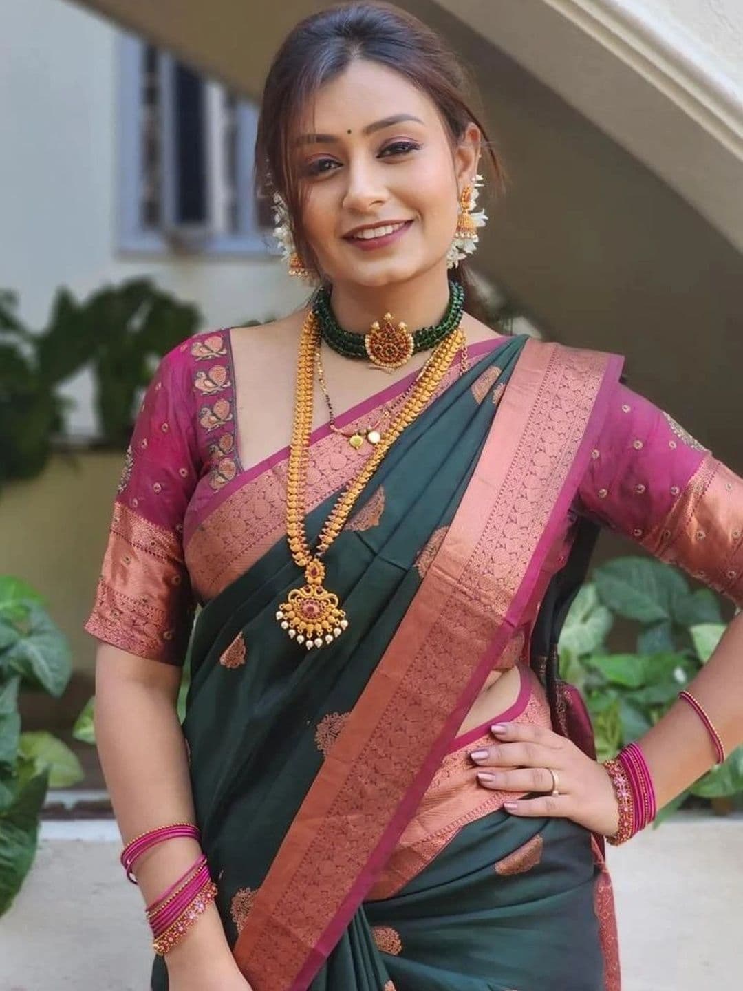 revika Woven Design Zari Art Silk Designer Kanjeevaram Saree thumbnail 5