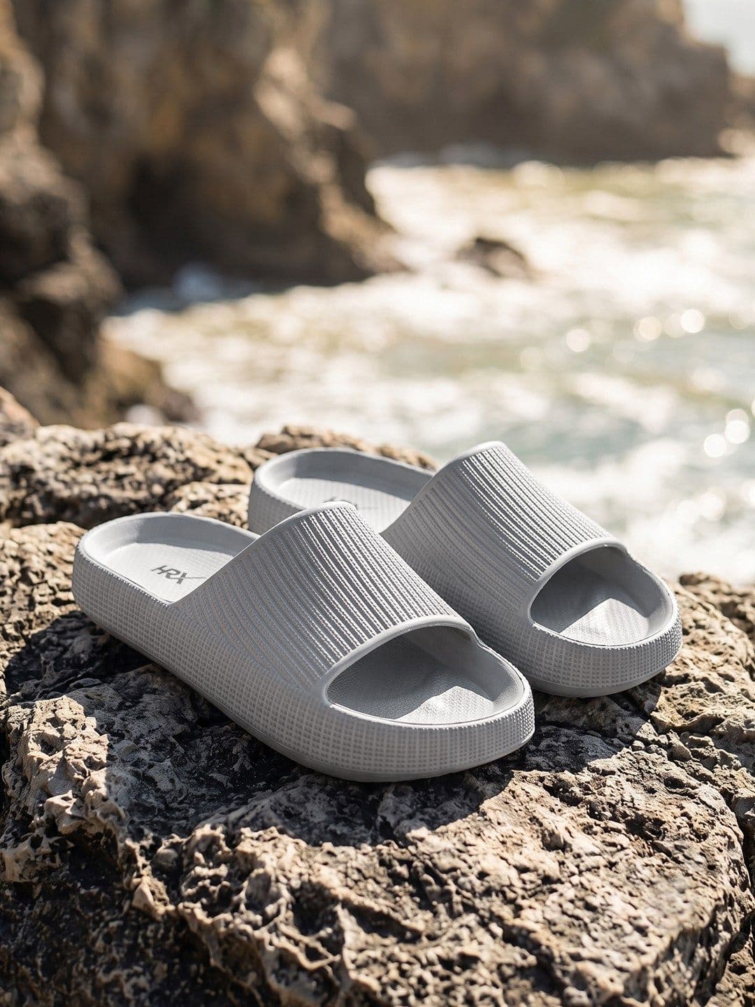 HRX by Hrithik Roshan Men Rubber solid Sliders - view 1