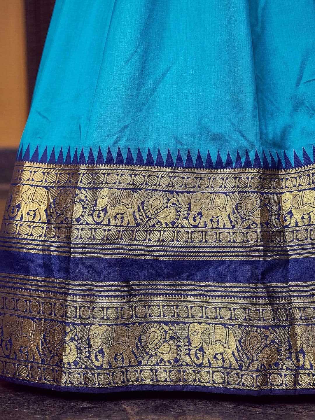 GULDORI Ready to Wear Lehenga & Unstitched Blouse With Dupatta thumbnail 4