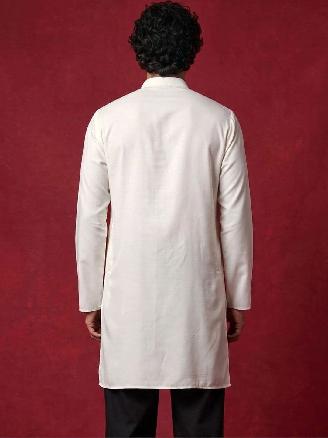 Jompers Men Ethnic Motifs Embroidered Thread Work Grandeur & Majestic Artwork Kurta thumbnail 2