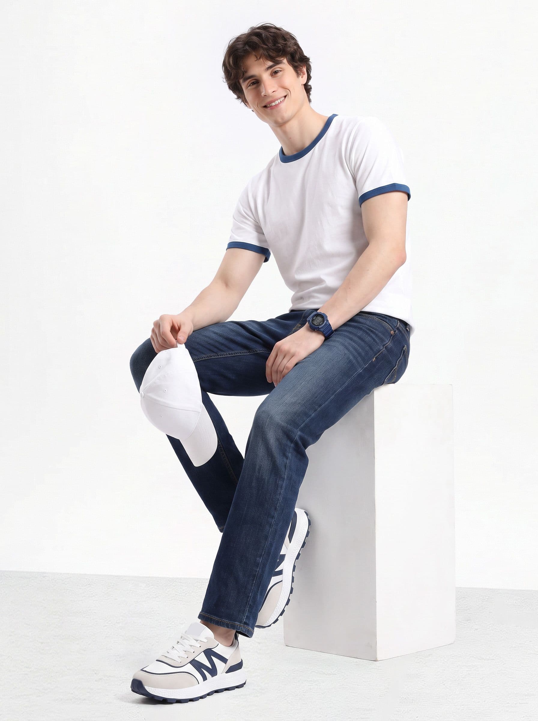 Aeropostale Men Regular Fit Stretchable Jeans thumbnail 5