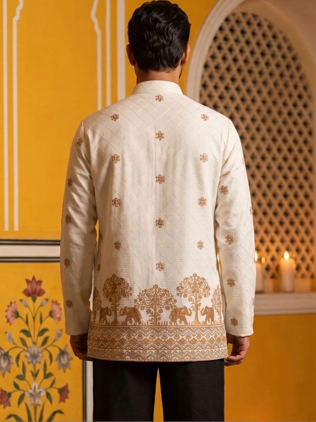 Jompers Men Embroidered Thread Work Kurta thumbnail 2