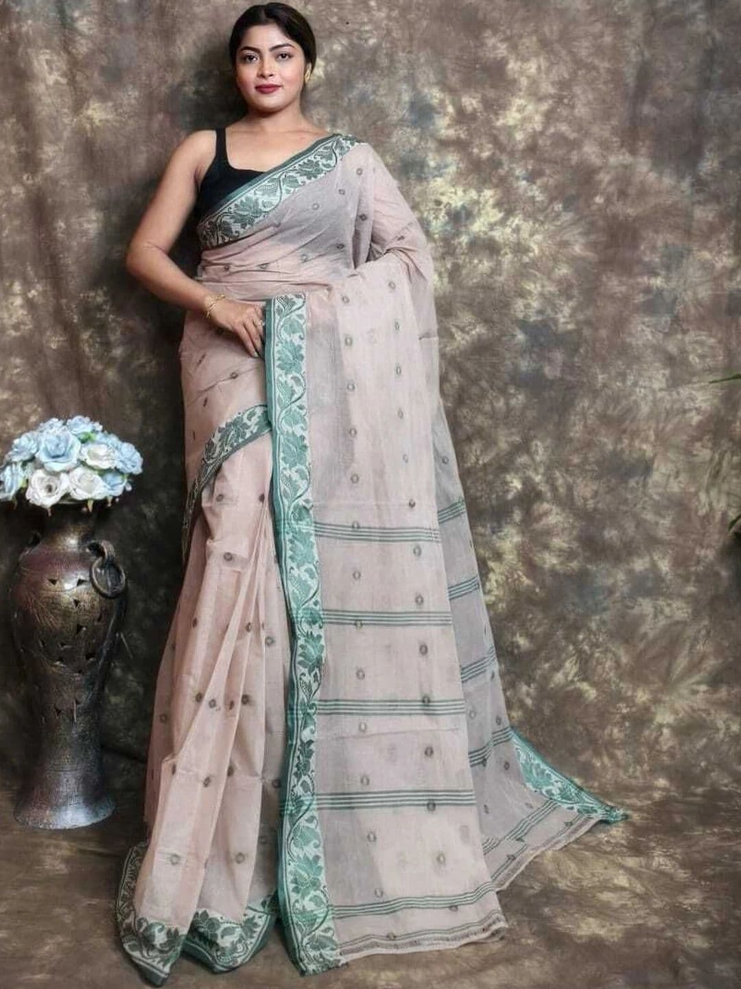 TANTSHREE Floral Pure Cotton Saree - view 1