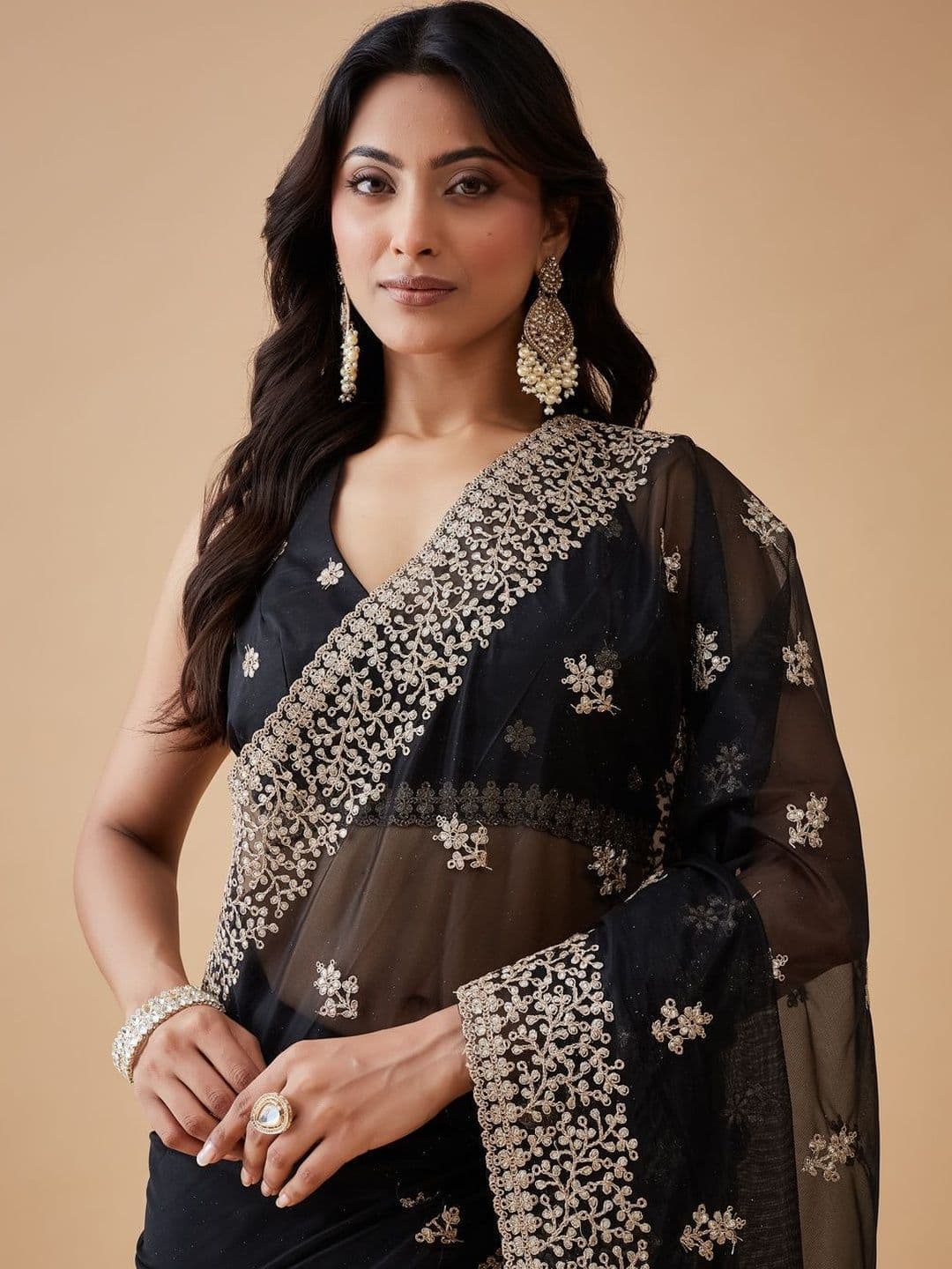 kasee Embellished Embroidered Supernet Heavy Work Saree thumbnail 2