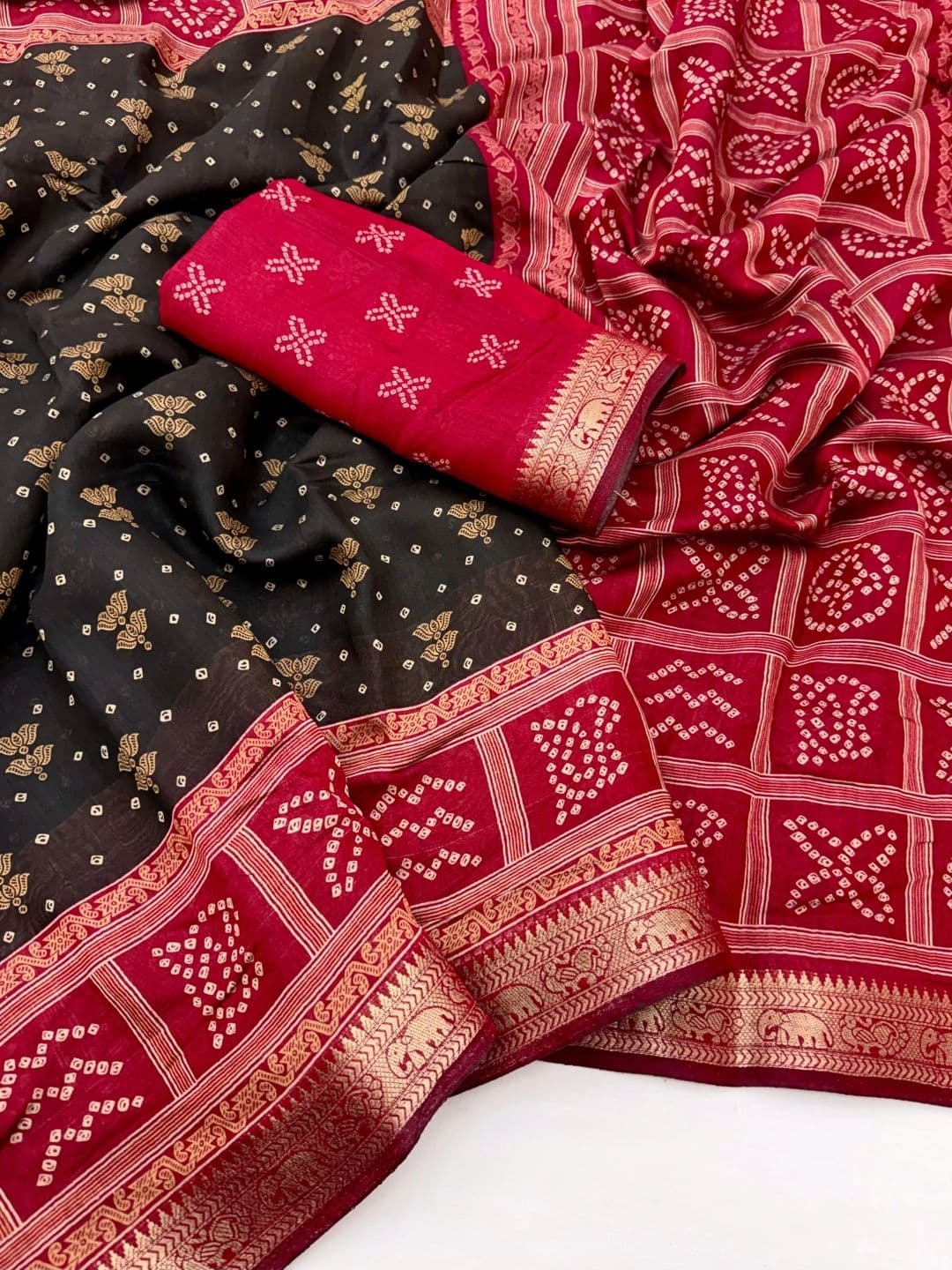 NARIVESH TRENDS Woven Design Zari Saree thumbnail 2