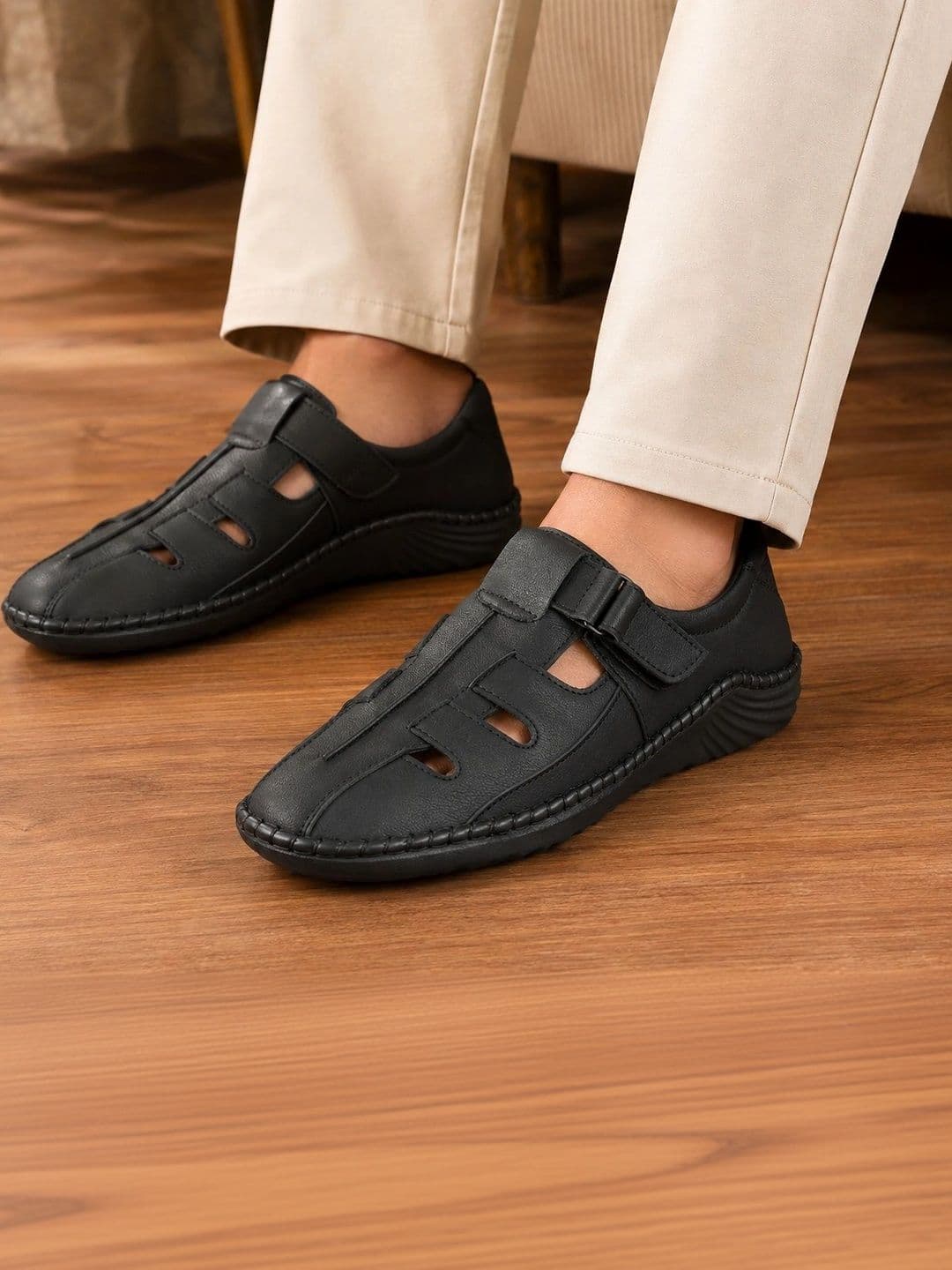 Roadster Men Fisherman Sandals thumbnail 7