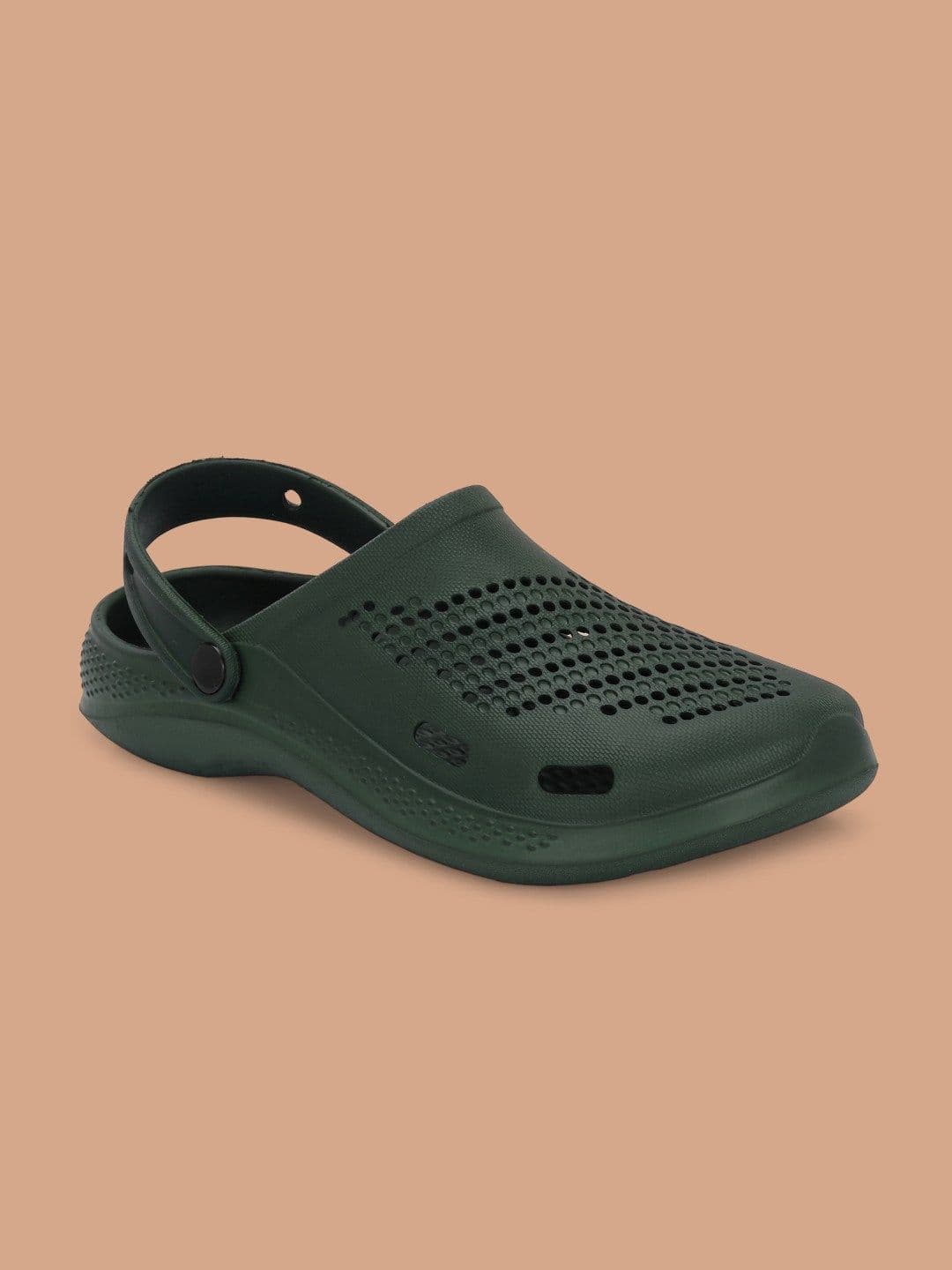 HRX by Hrithik Roshan Men Green Self Design Rubber Clogs thumbnail 4