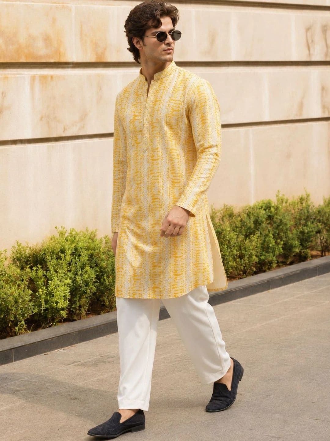 Anouk Men Thread Work Kurta thumbnail 2