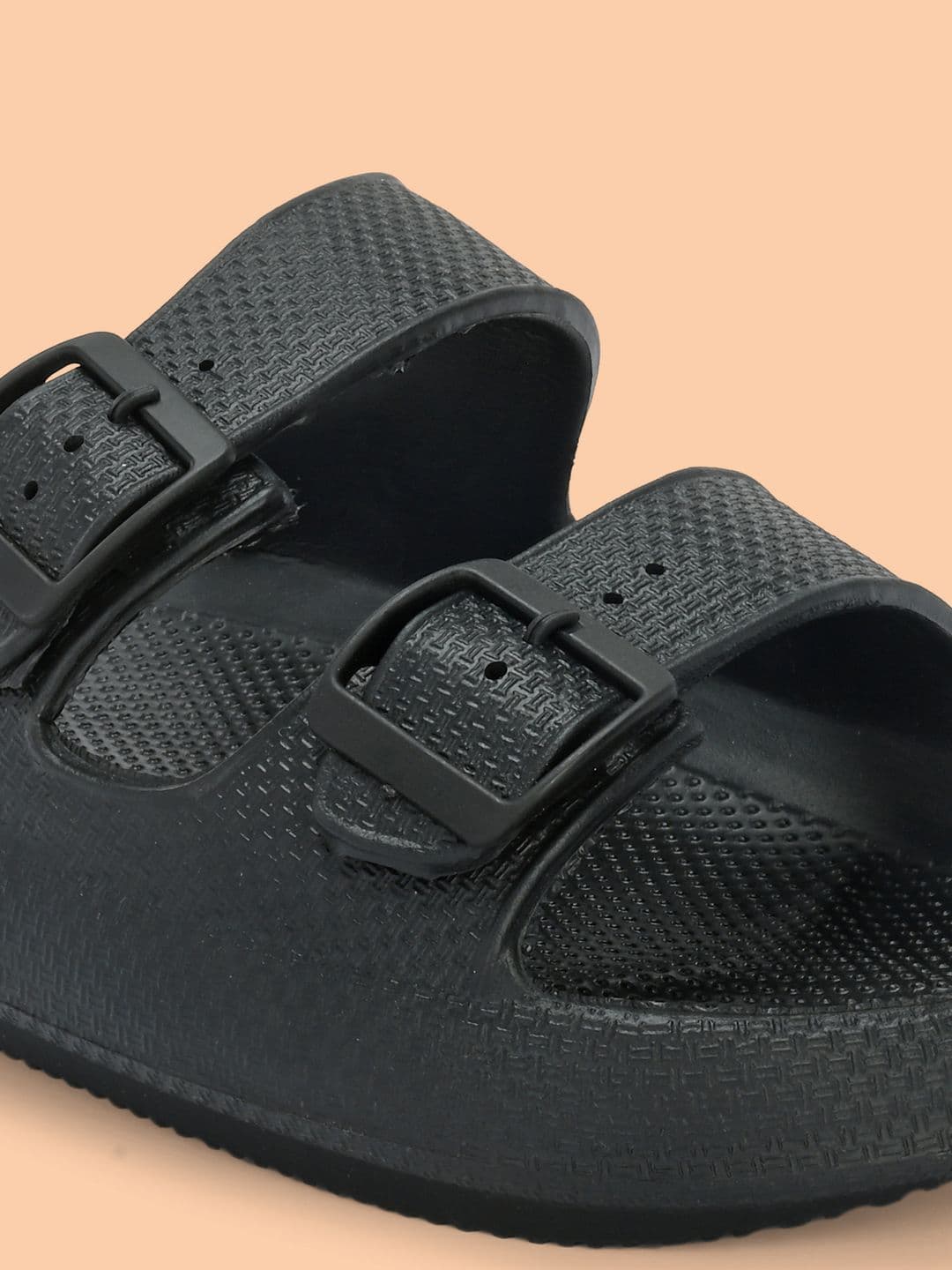HRX by Hrithik Roshan Men Black Textured Sliders thumbnail 7