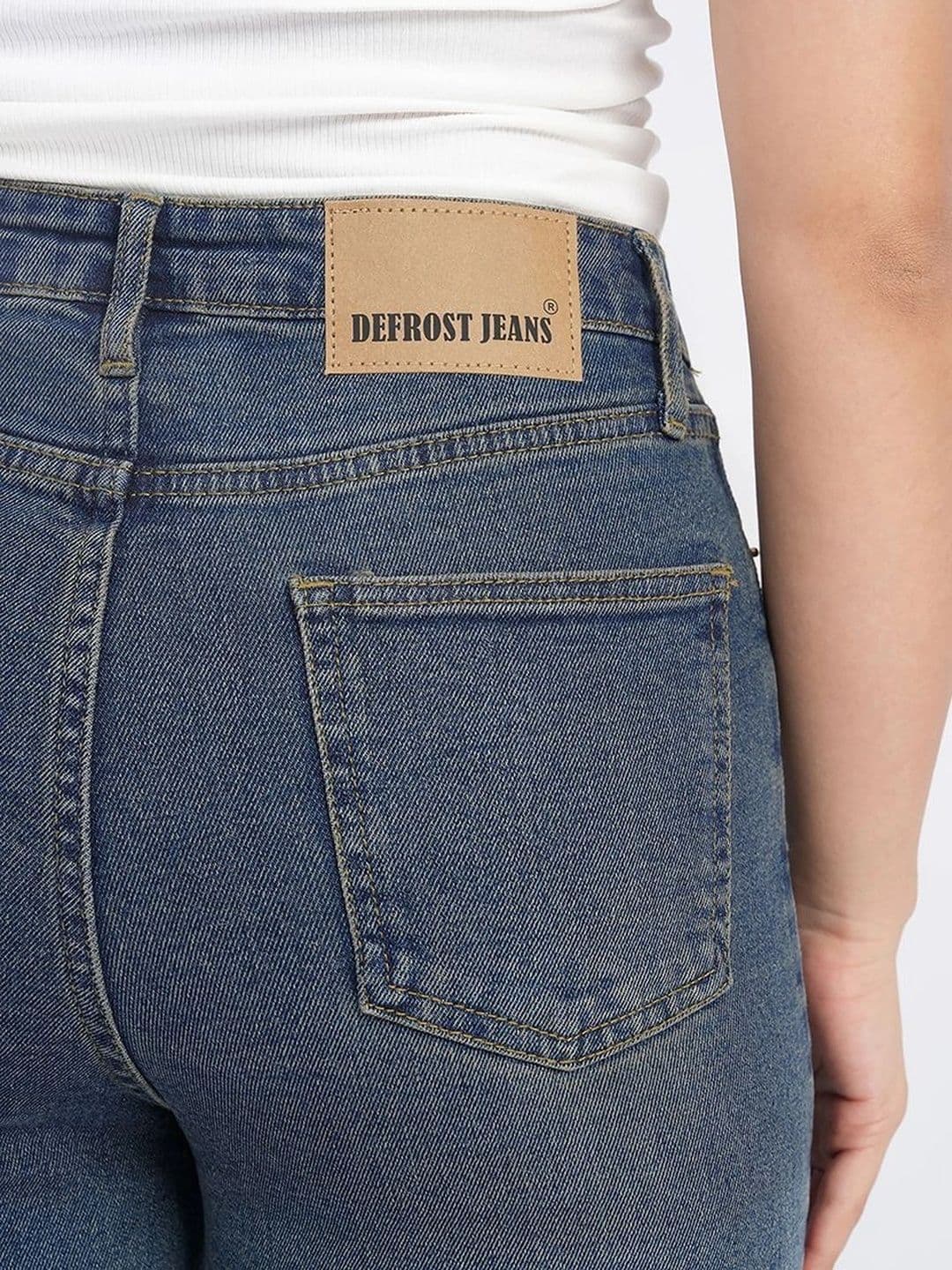 Defrost Jeans Women Wide Leg High-Rise Stretchable Jeans thumbnail 2