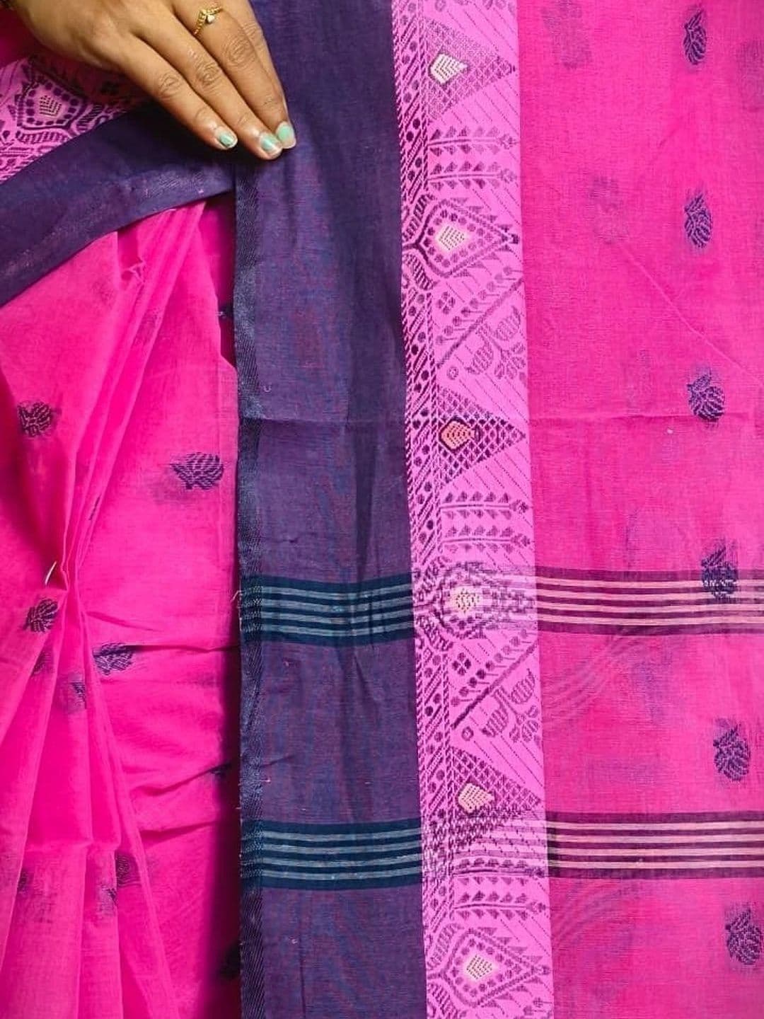 TANTSHREE Embroidered Pure Cotton Saree thumbnail 5