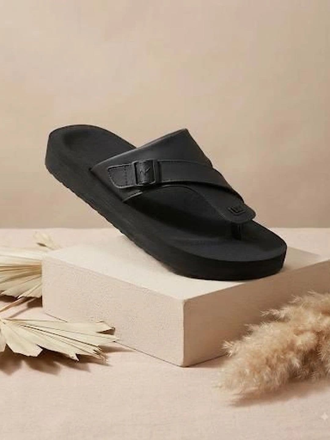 T-Rock Men Thong Flip-Flops thumbnail 3