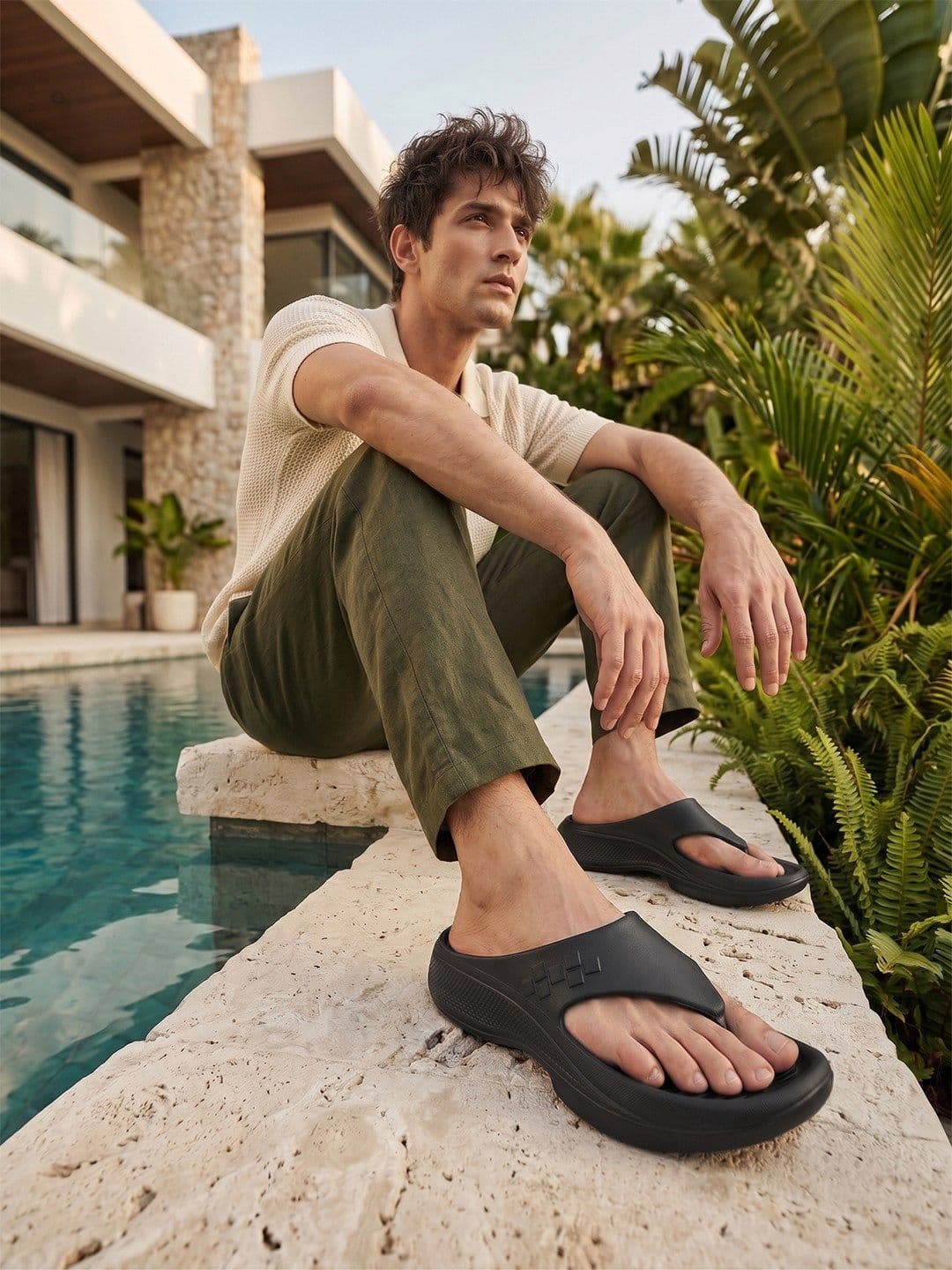 HRX by Hrithik Roshan Men Rubber Thong Flip-Flops thumbnail 4