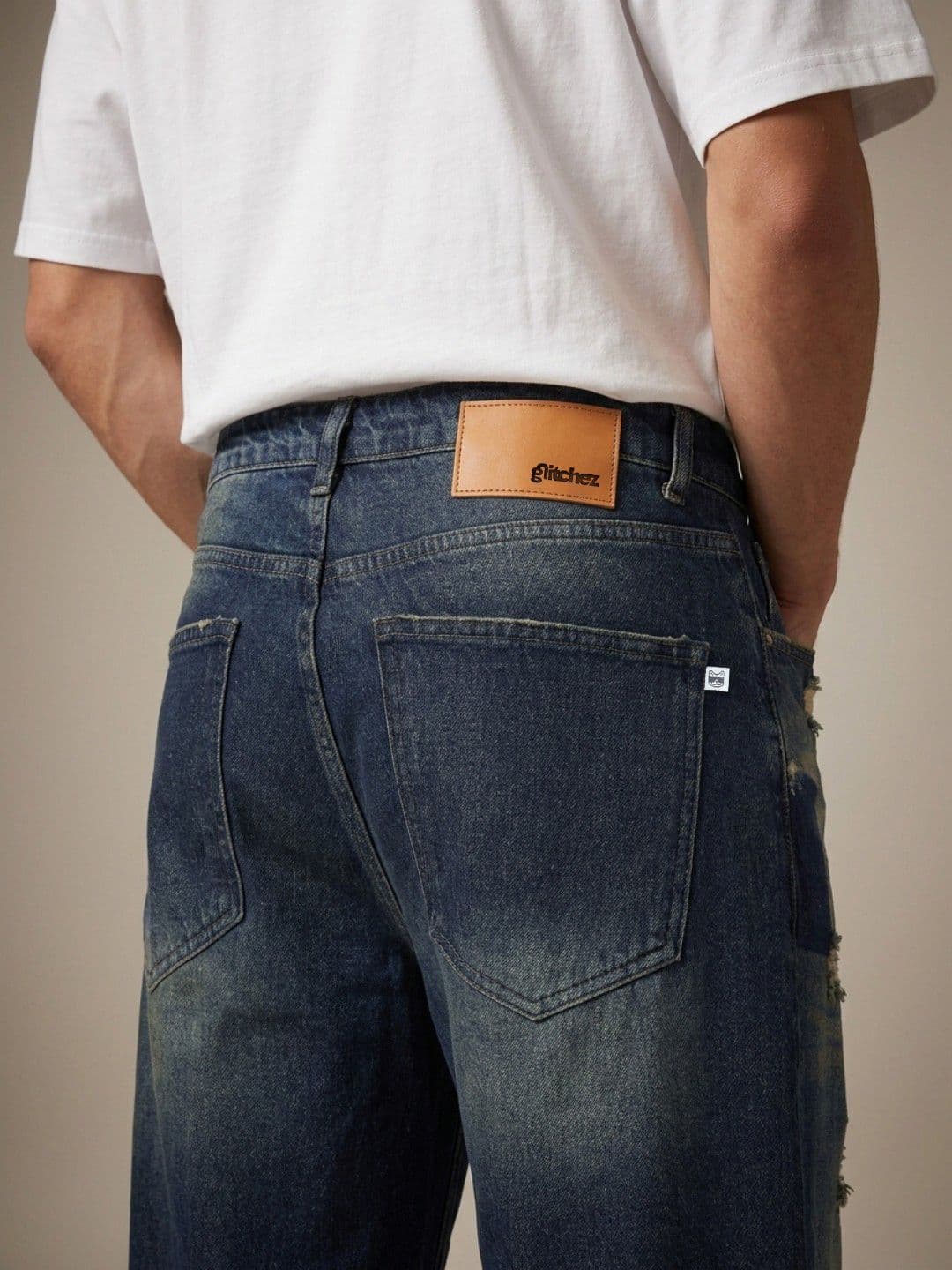 glitchez Men Barrel Fit Highly Distressed Light Fade Stretchable Jeans thumbnail 7