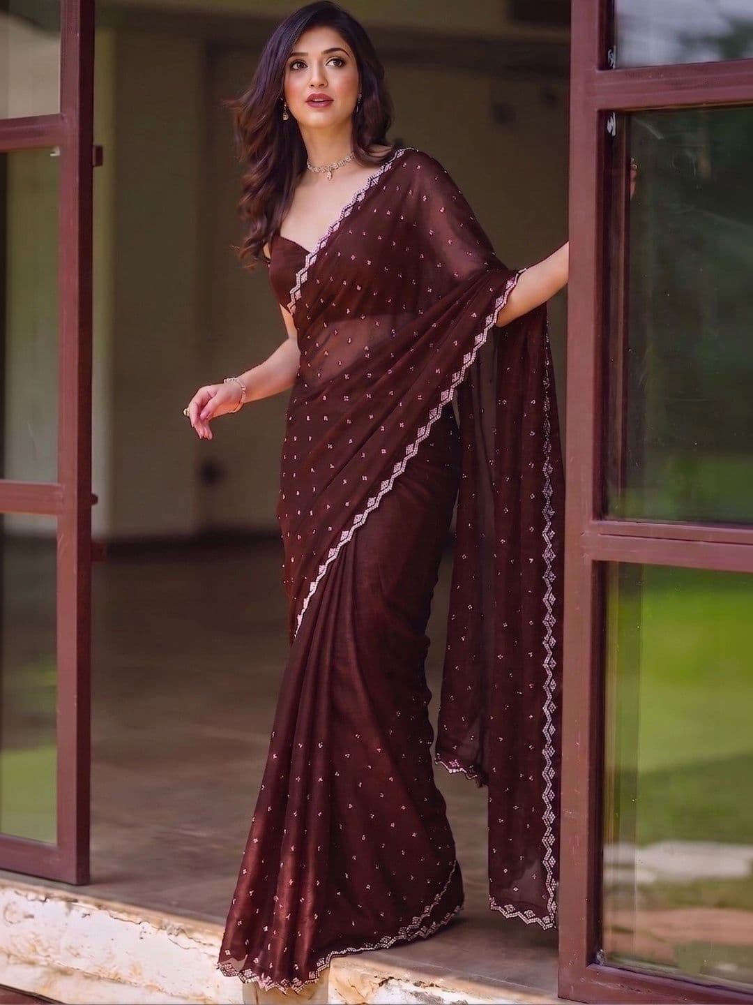 BHOJAL CREATION Embroidered Silk Blend Heavy Work Saree thumbnail 5