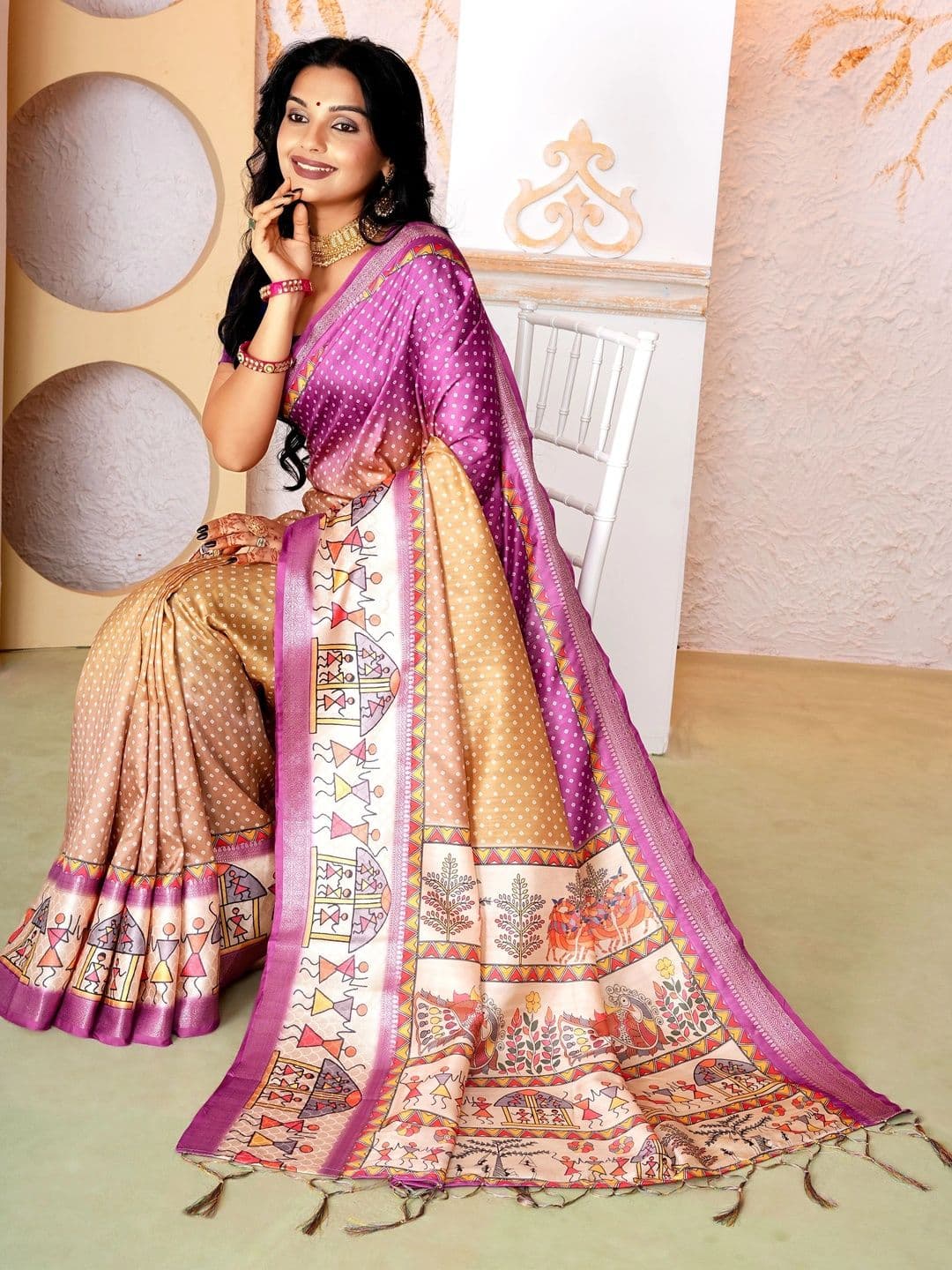 NARIVESH TRENDS Warli Silk Blend Saree thumbnail 2