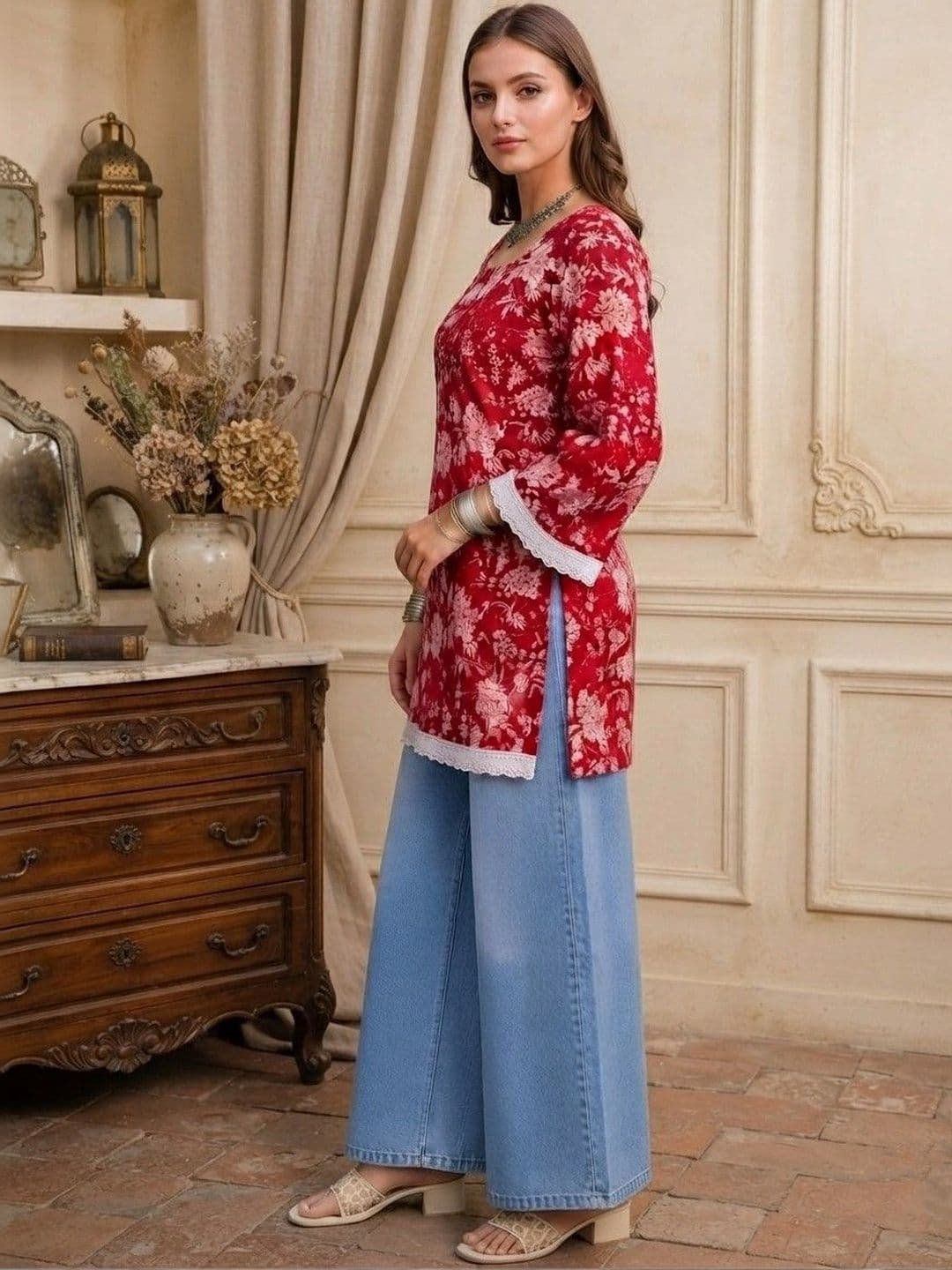 Sangria Floral Printed Square Neck Flared Sleeves Pure Cotton Kurti thumbnail 3