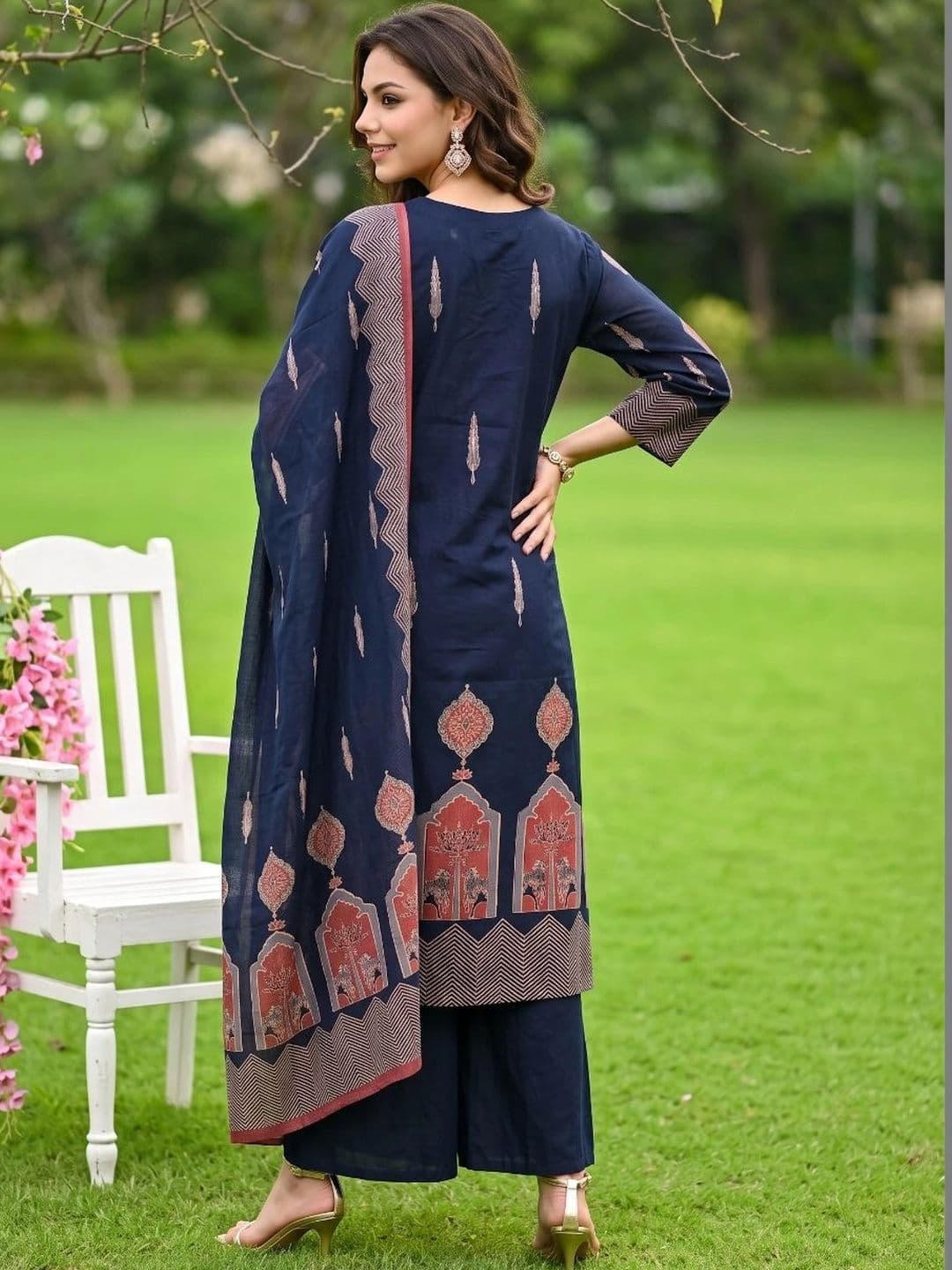KALINI Women Ethnic Motifs Printed Regular Thread Work Pure Cotton Kurta with Palazzos & With Dupatta thumbnail 2