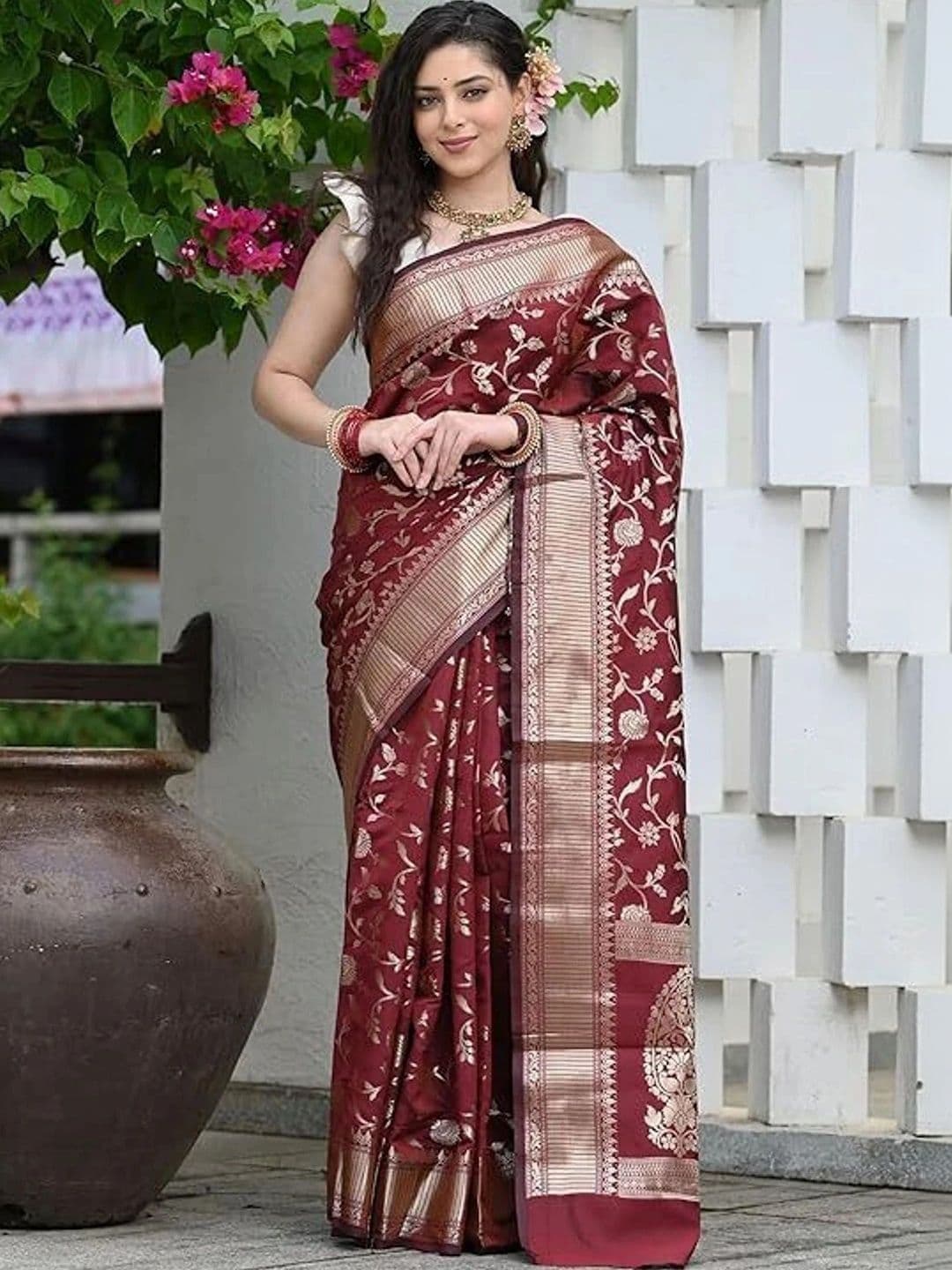 VYOM CREATION Zari Art Silk Banarasi Saree - view 1