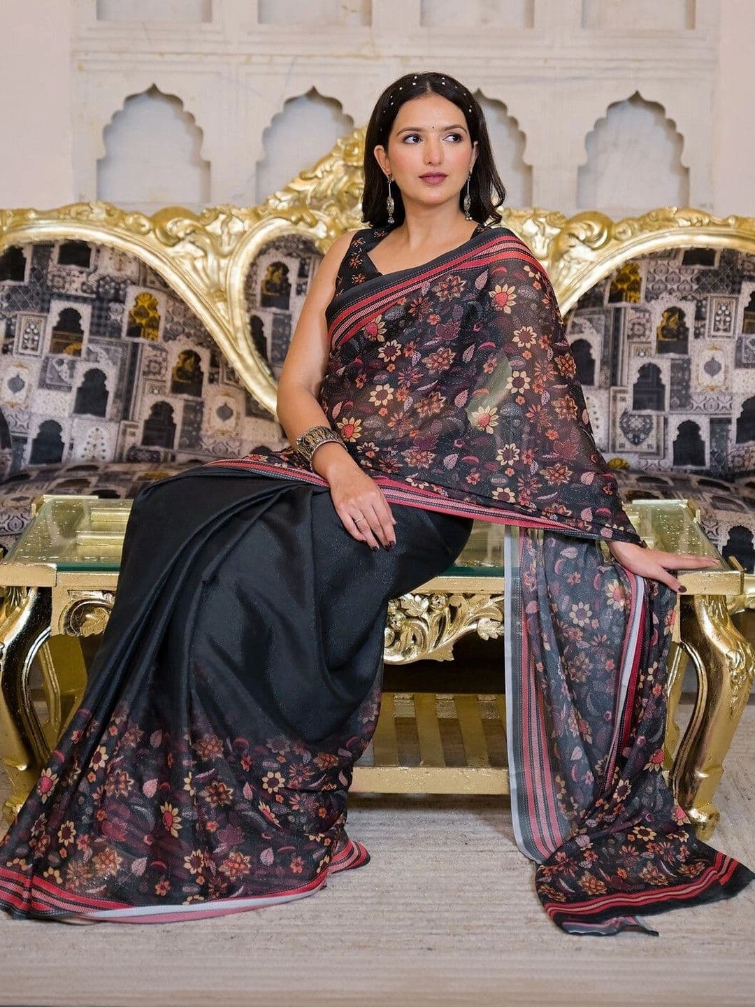 Mitera Floral Pure Georgette Saree thumbnail 2