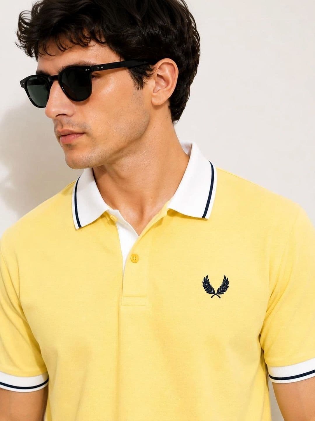 Here & Now X Raves Men Brand Logo Polo Collar T-shirt thumbnail 2