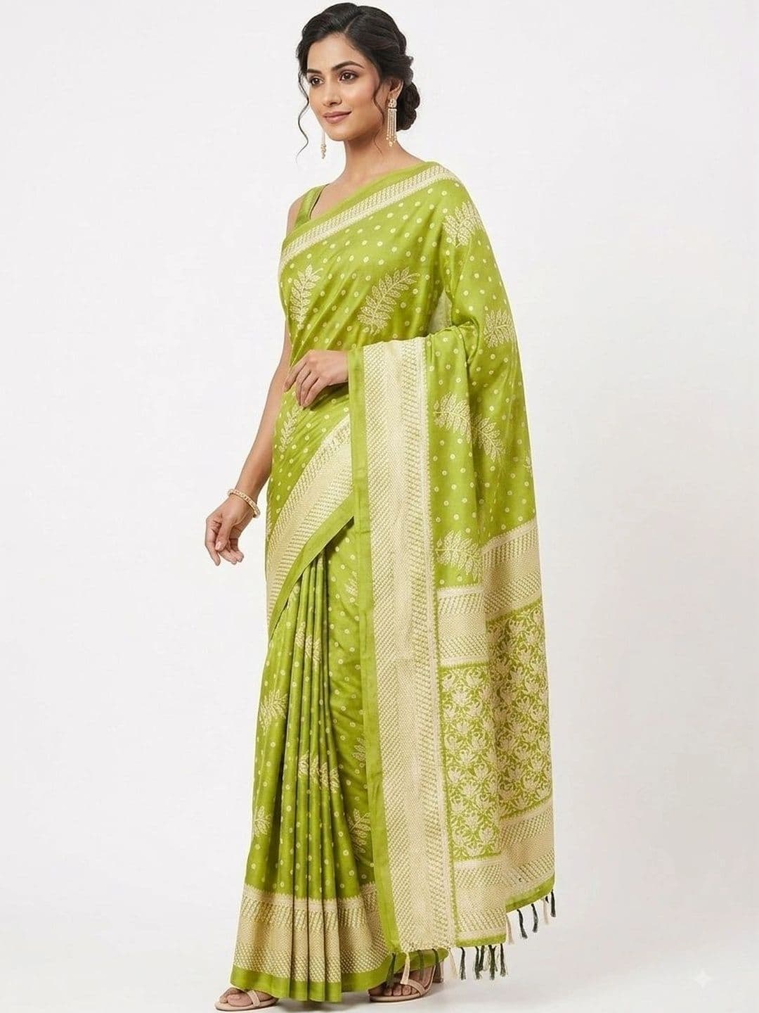 DEVI FASHIONS LLP Woven Design Zari Poly Crepe Saree thumbnail 2